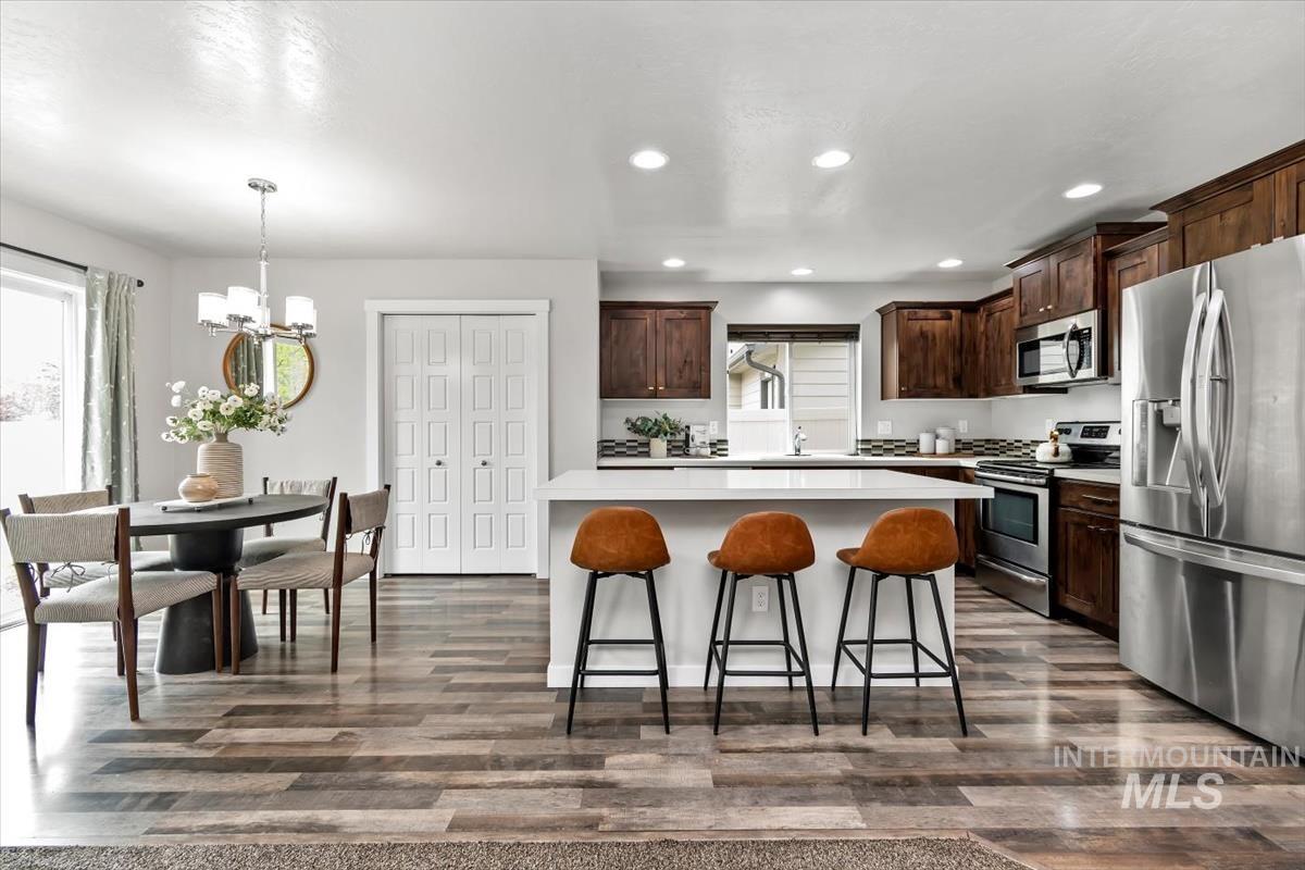 2949 NW 10th Ave, Meridian, Idaho 83646-3158, 4 Bedrooms, 2.5 Bathrooms, Residential For Sale, Price $546,900, 98982034