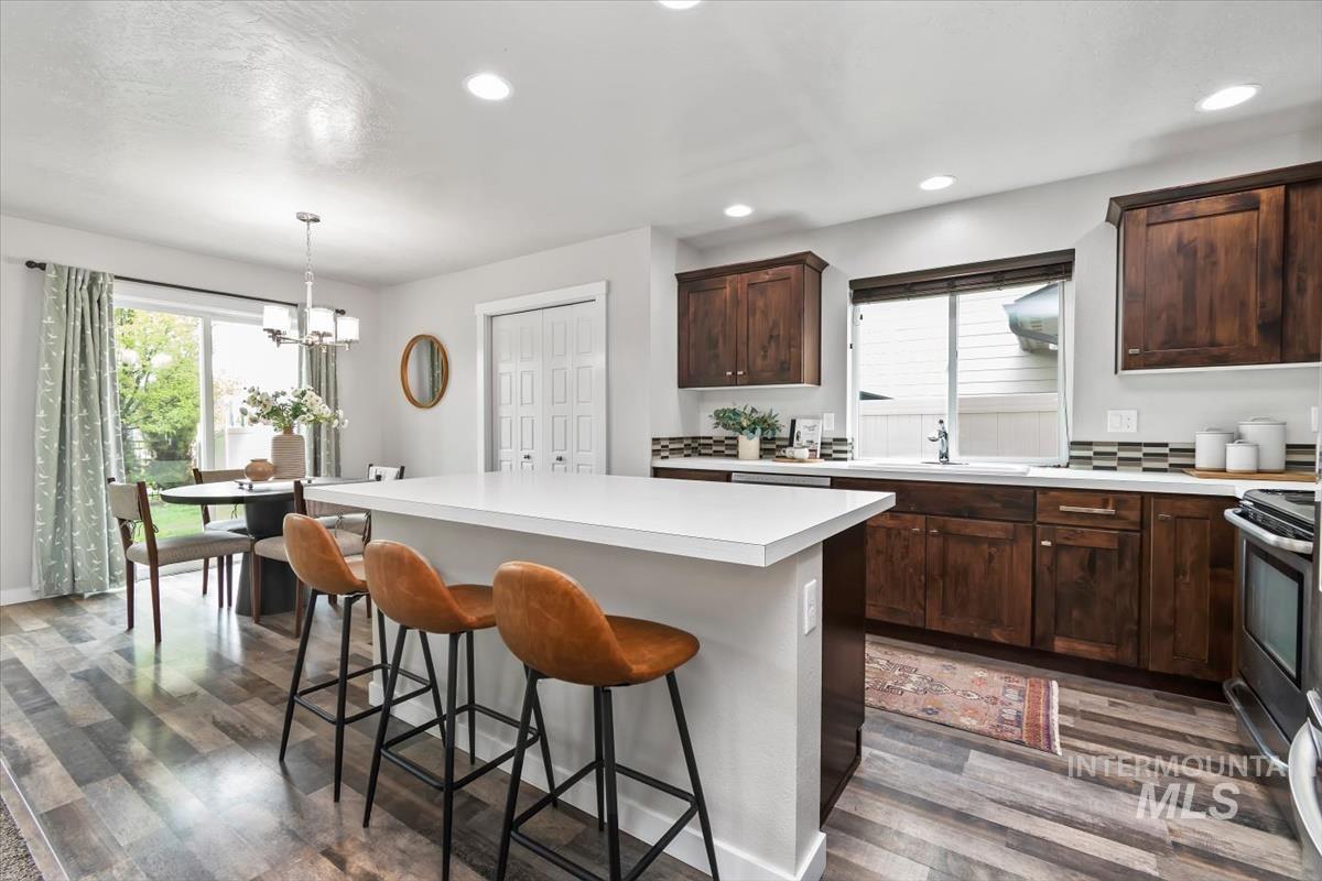 2949 NW 10th Ave, Meridian, Idaho 83646-3158, 4 Bedrooms, 2.5 Bathrooms, Residential For Sale, Price $546,900, 98982034