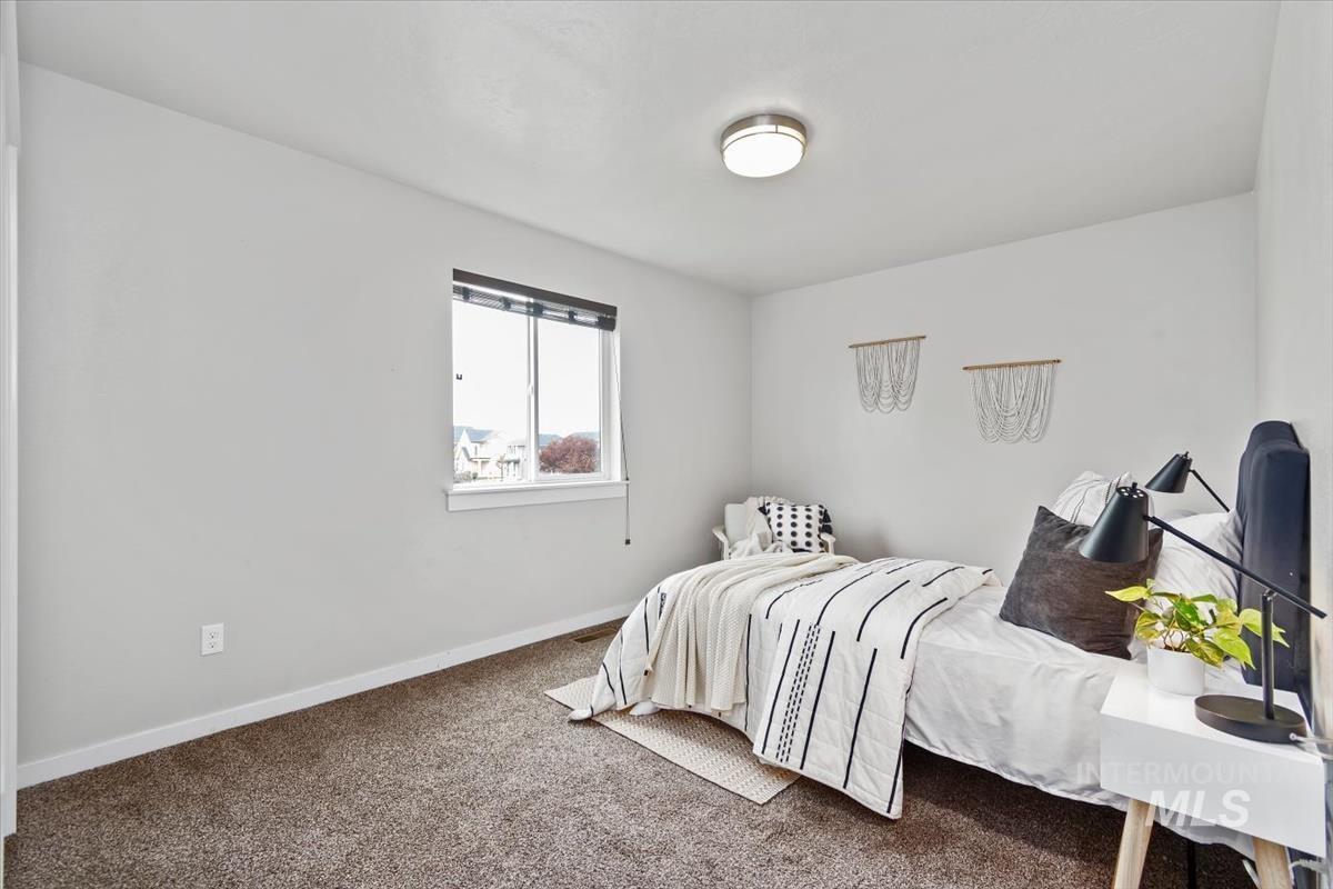 2949 NW 10th Ave, Meridian, Idaho 83646-3158, 4 Bedrooms, 2.5 Bathrooms, Residential For Sale, Price $546,900, 98982034