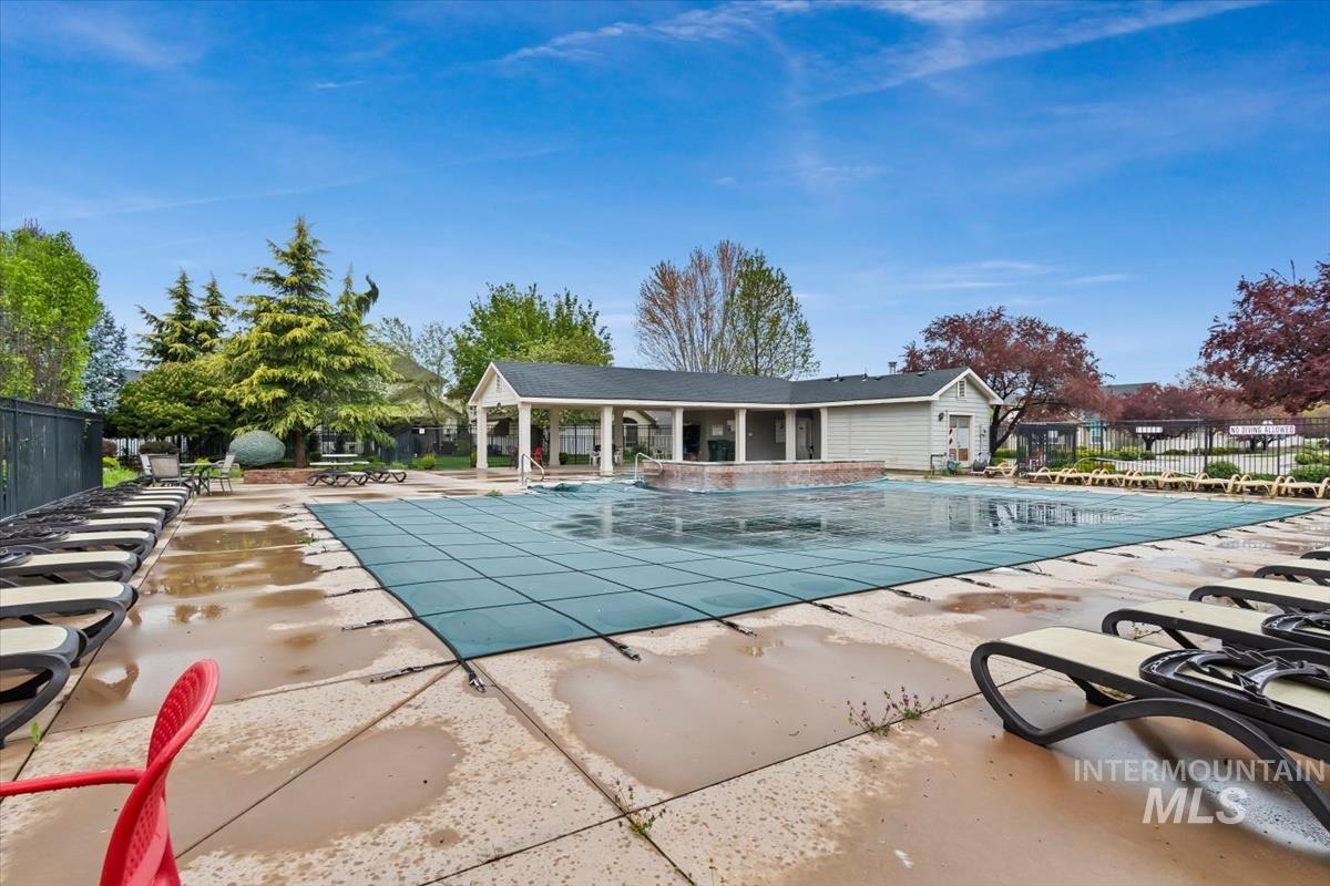 2949 NW 10th Ave, Meridian, Idaho 83646-3158, 4 Bedrooms, 2.5 Bathrooms, Residential For Sale, Price $546,900, 98982034