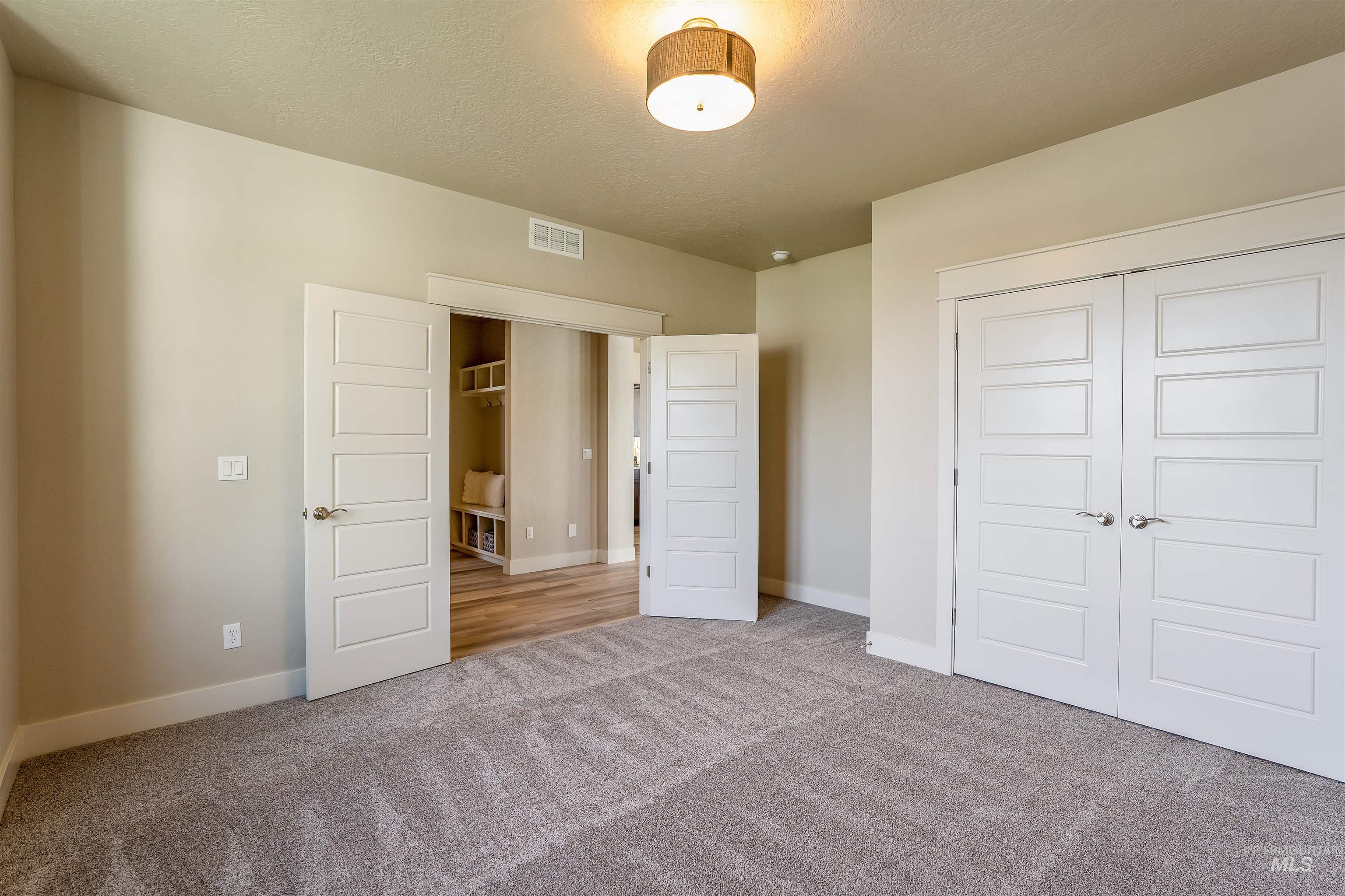 1063 W Troy Place, Kuna, Idaho 83634, 3 Bedrooms, 2.5 Bathrooms, Residential For Sale, Price $615,000, 98982035