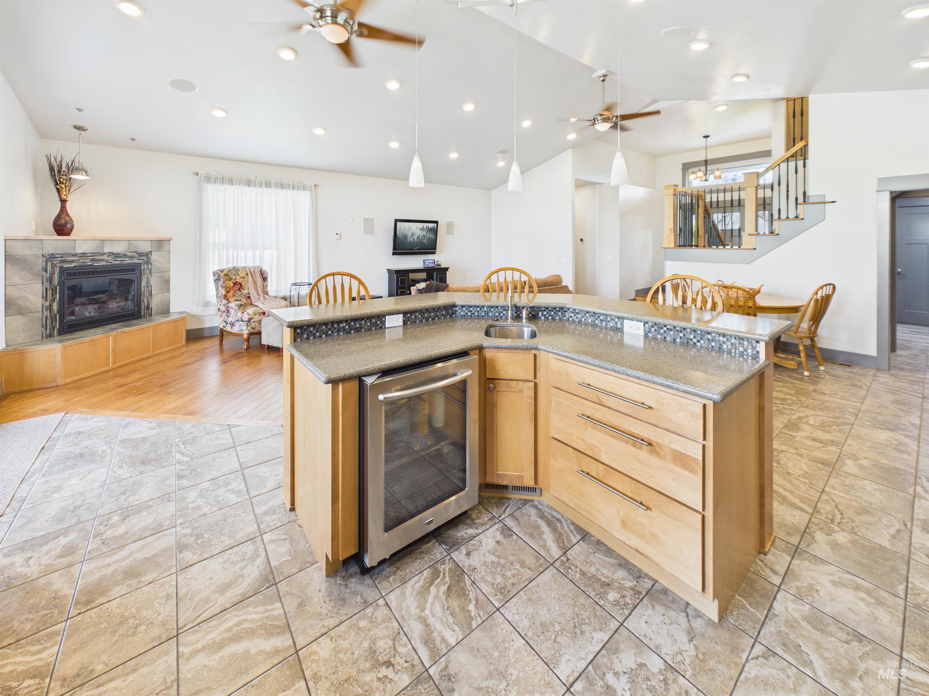 503 Heron Way, Rupert, Idaho 83350, 3 Bedrooms, 3 Bathrooms, Residential For Sale, Price $550,000, 98982036