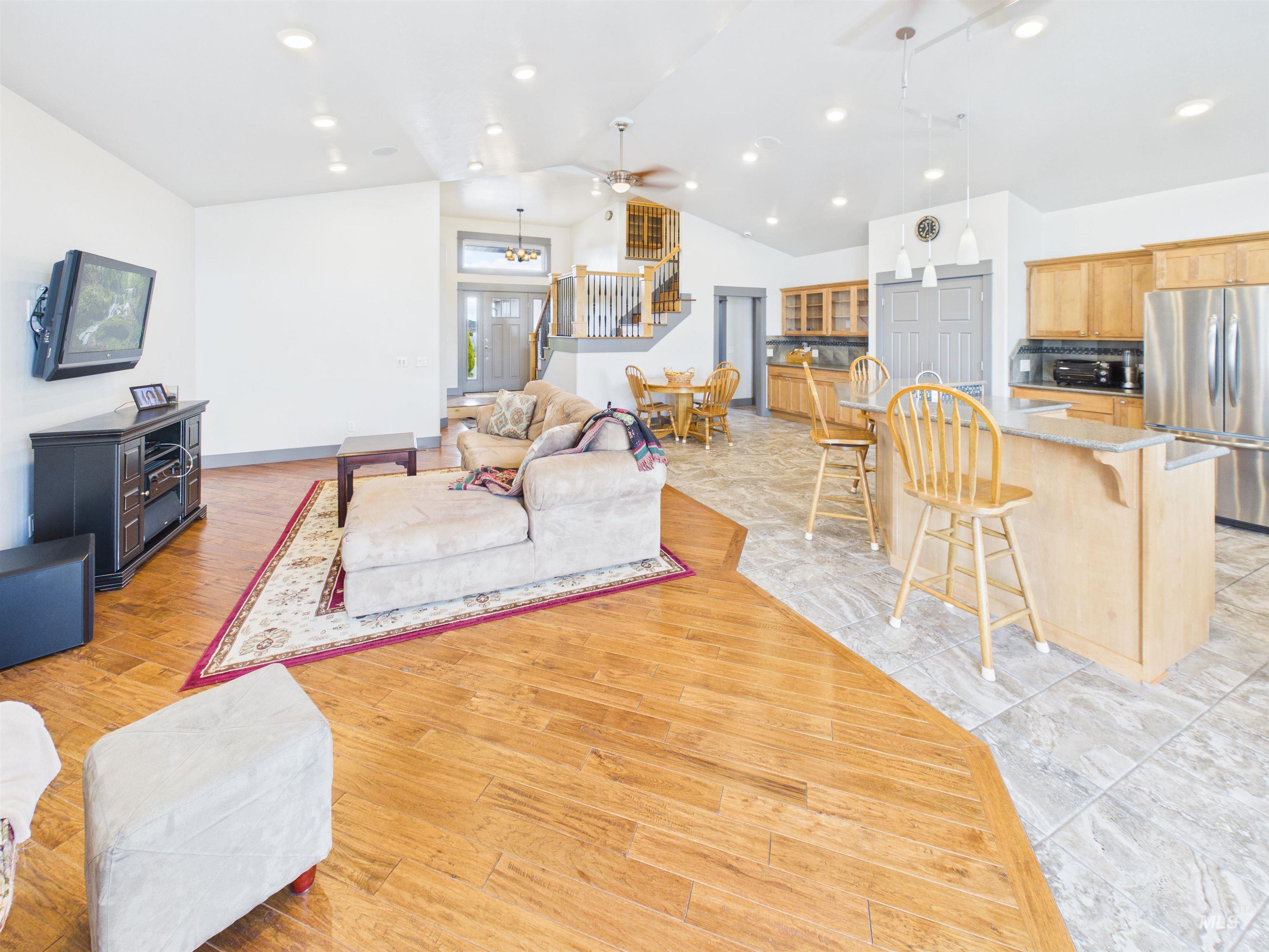 503 Heron Way, Rupert, Idaho 83350, 3 Bedrooms, 3 Bathrooms, Residential For Sale, Price $550,000, 98982036