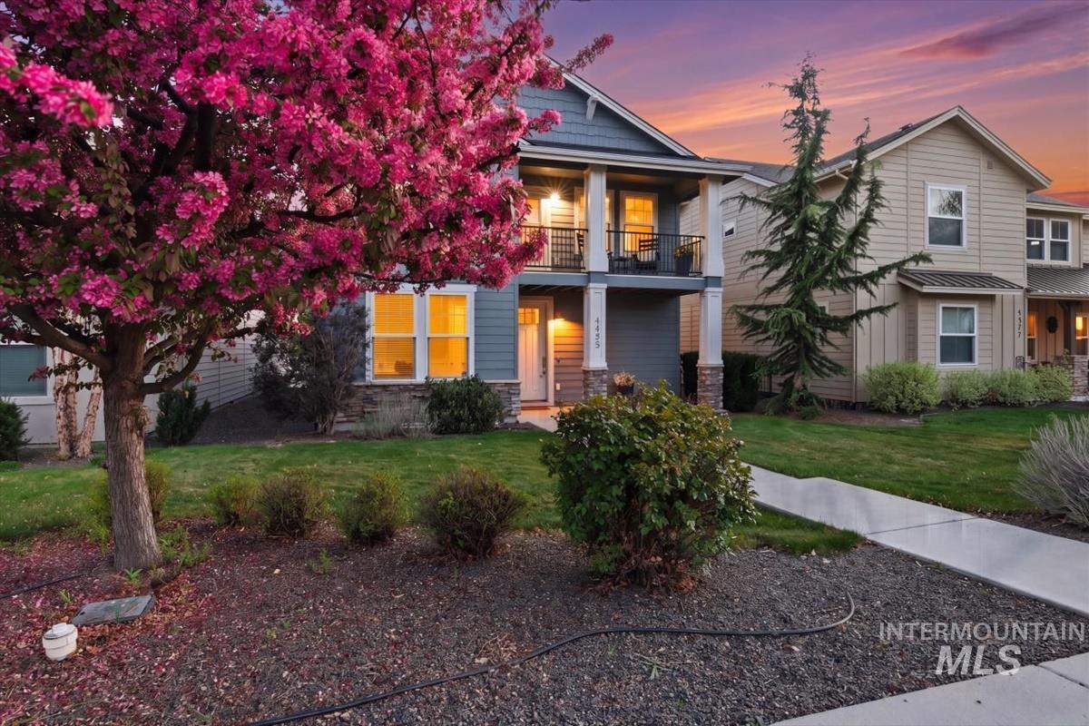 4495 E Timbersaw Dr, Boise, Idaho 83716, 4 Bedrooms, 2.5 Bathrooms, Residential For Sale, Price $899,900, 98982037
