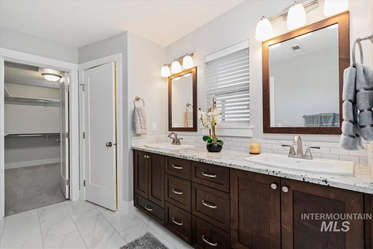 4495 E Timbersaw Dr, Boise, Idaho 83716, 4 Bedrooms, 2.5 Bathrooms, Residential For Sale, Price $899,900, 98982037