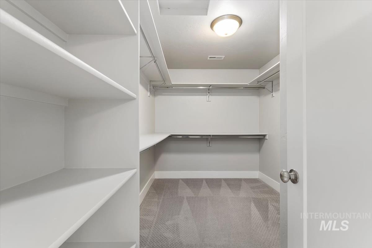 4495 E Timbersaw Dr, Boise, Idaho 83716, 4 Bedrooms, 2.5 Bathrooms, Residential For Sale, Price $899,900, 98982037