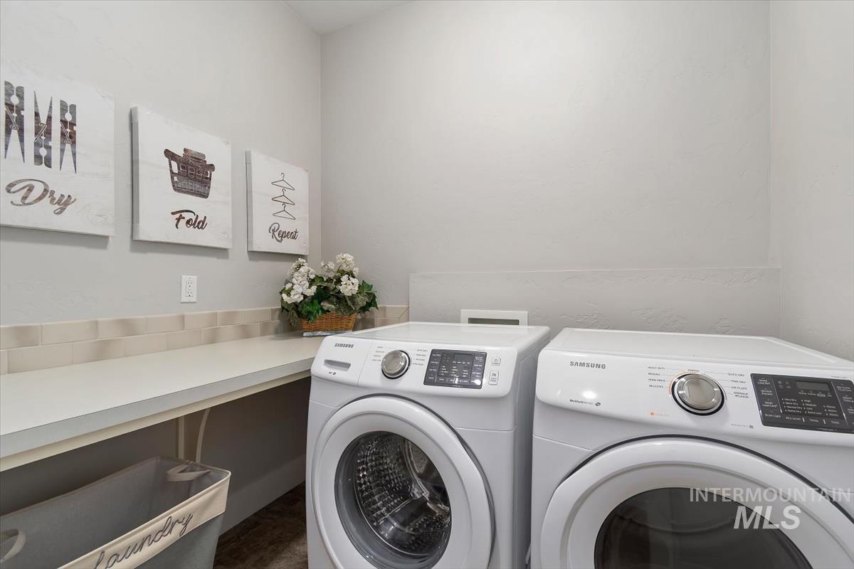 4495 E Timbersaw Dr, Boise, Idaho 83716, 4 Bedrooms, 2.5 Bathrooms, Residential For Sale, Price $899,900, 98982037