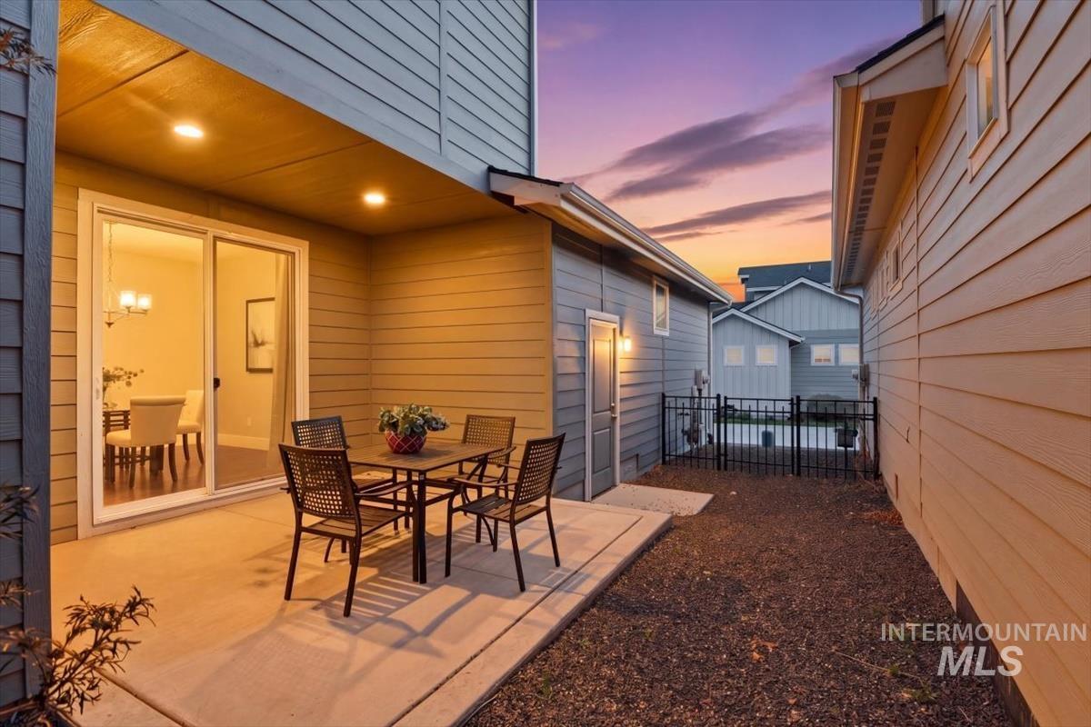 4495 E Timbersaw Dr, Boise, Idaho 83716, 4 Bedrooms, 2.5 Bathrooms, Residential For Sale, Price $899,900, 98982037