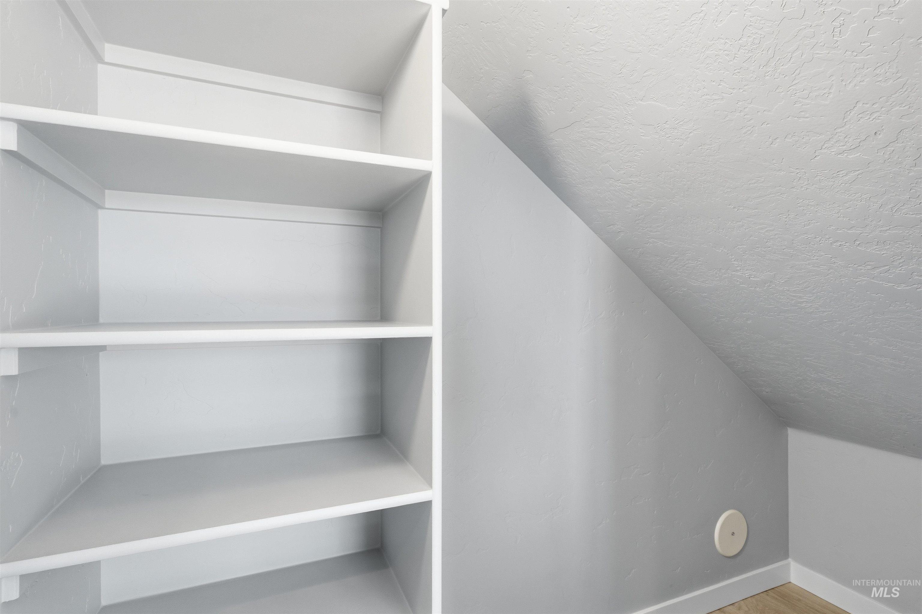 17557 Moon Ridge Pl, Nampa, Idaho 83687, 3 Bedrooms, 2.5 Bathrooms, Residential For Sale, Price $378,990, 98982038