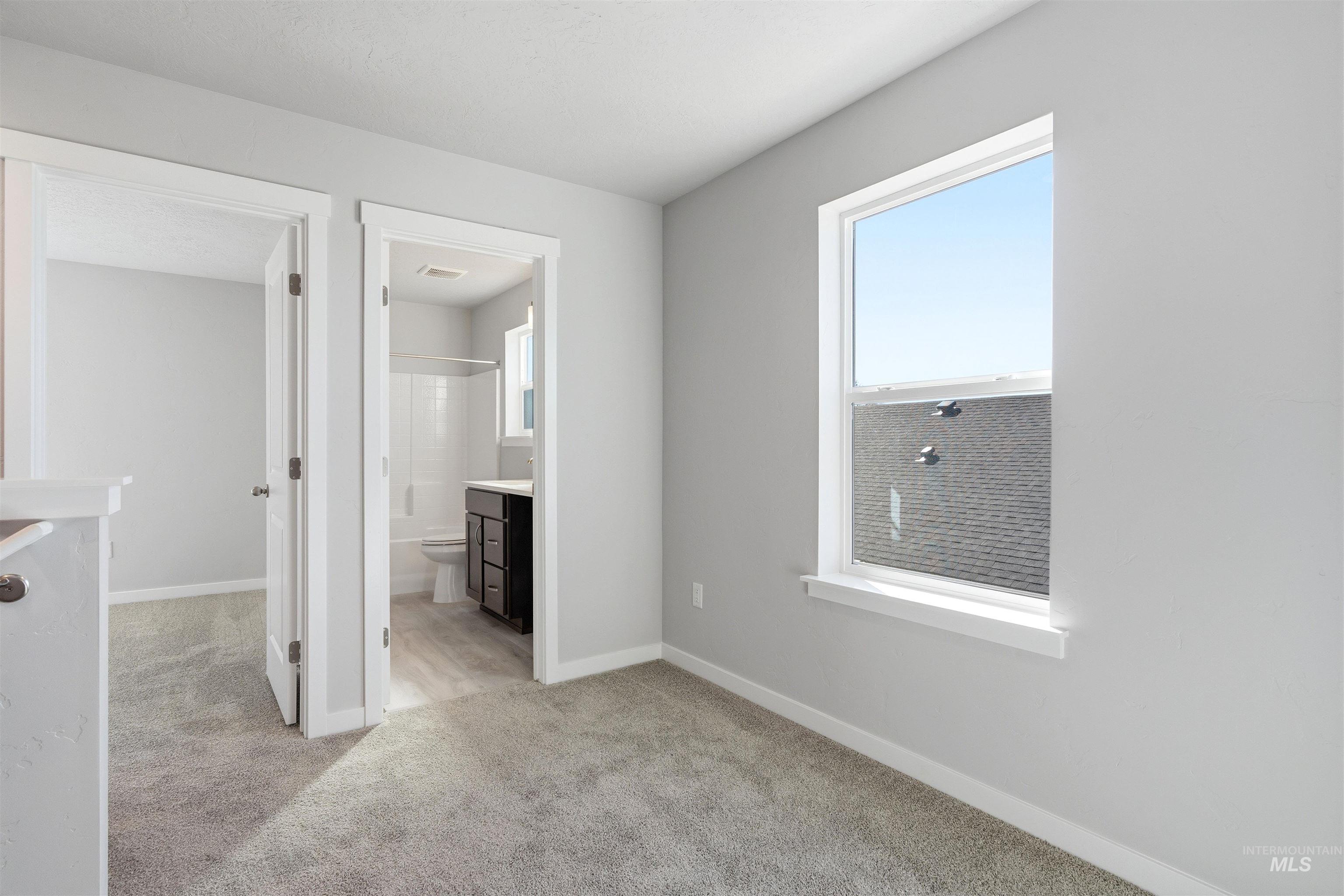 17557 Moon Ridge Pl, Nampa, Idaho 83687, 3 Bedrooms, 2.5 Bathrooms, Residential For Sale, Price $378,990, 98982038