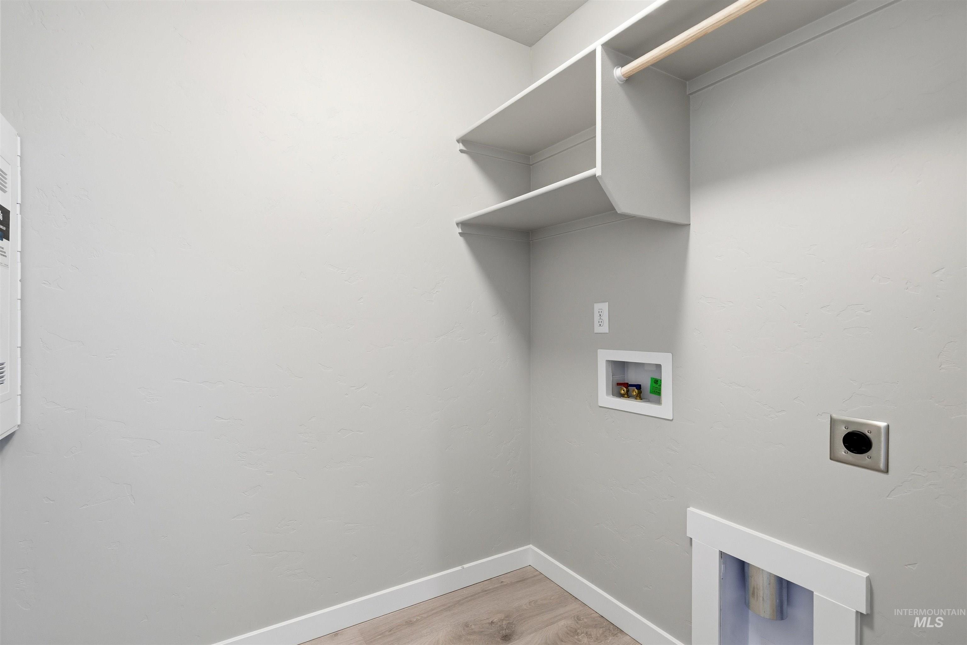 17557 Moon Ridge Pl, Nampa, Idaho 83687, 3 Bedrooms, 2.5 Bathrooms, Residential For Sale, Price $378,990, 98982038