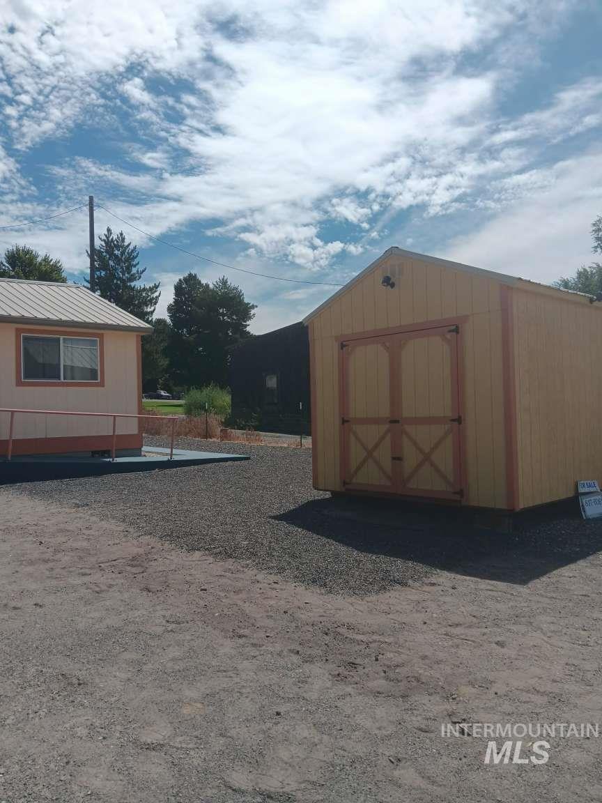 269 S State St, Hagerman, Idaho 83332, 1 Bedroom, 2 Bathrooms, Residential For Sale, Price $389,000, 98982039