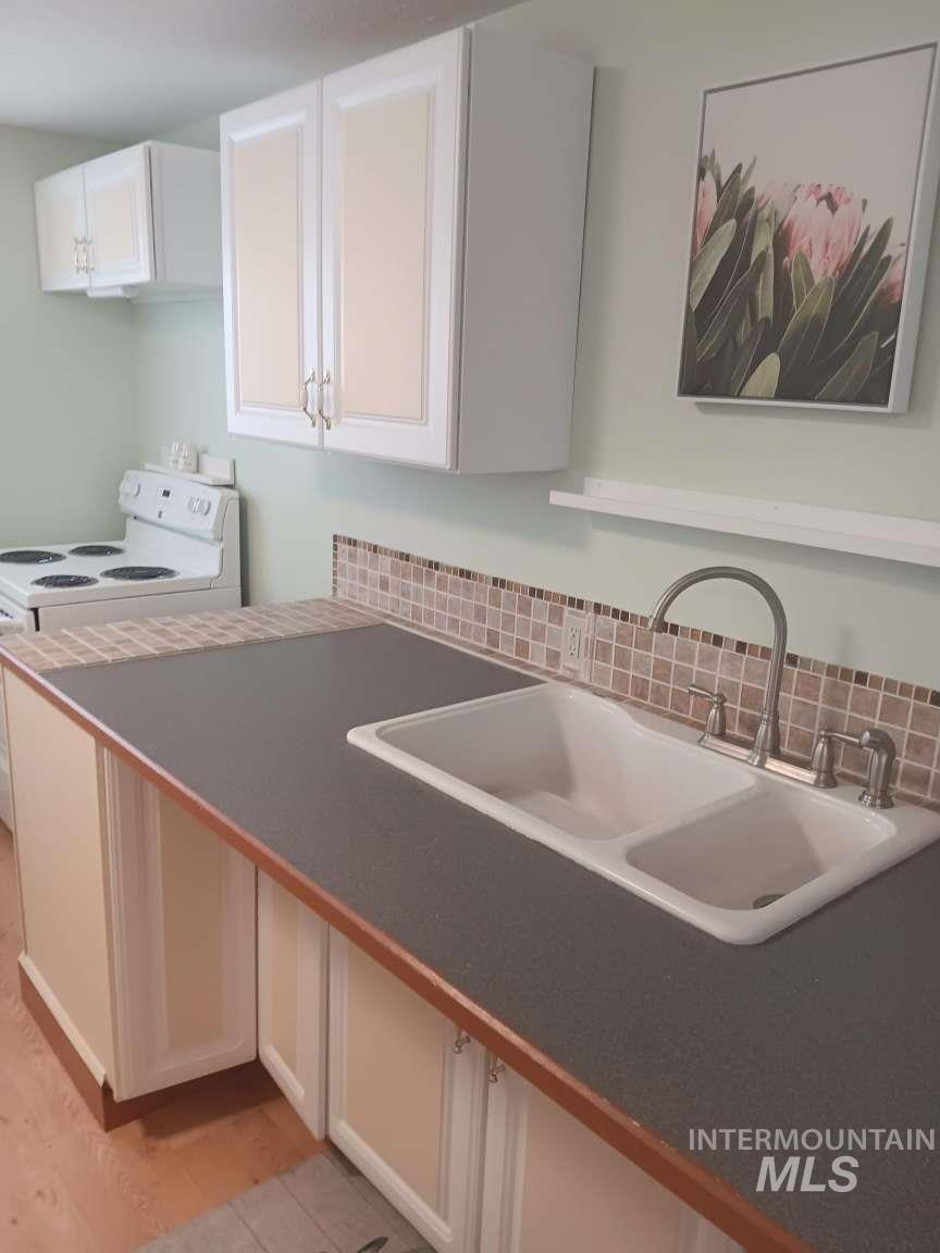 269 S State St, Hagerman, Idaho 83332, 1 Bedroom, 2 Bathrooms, Residential For Sale, Price $389,000, 98982039