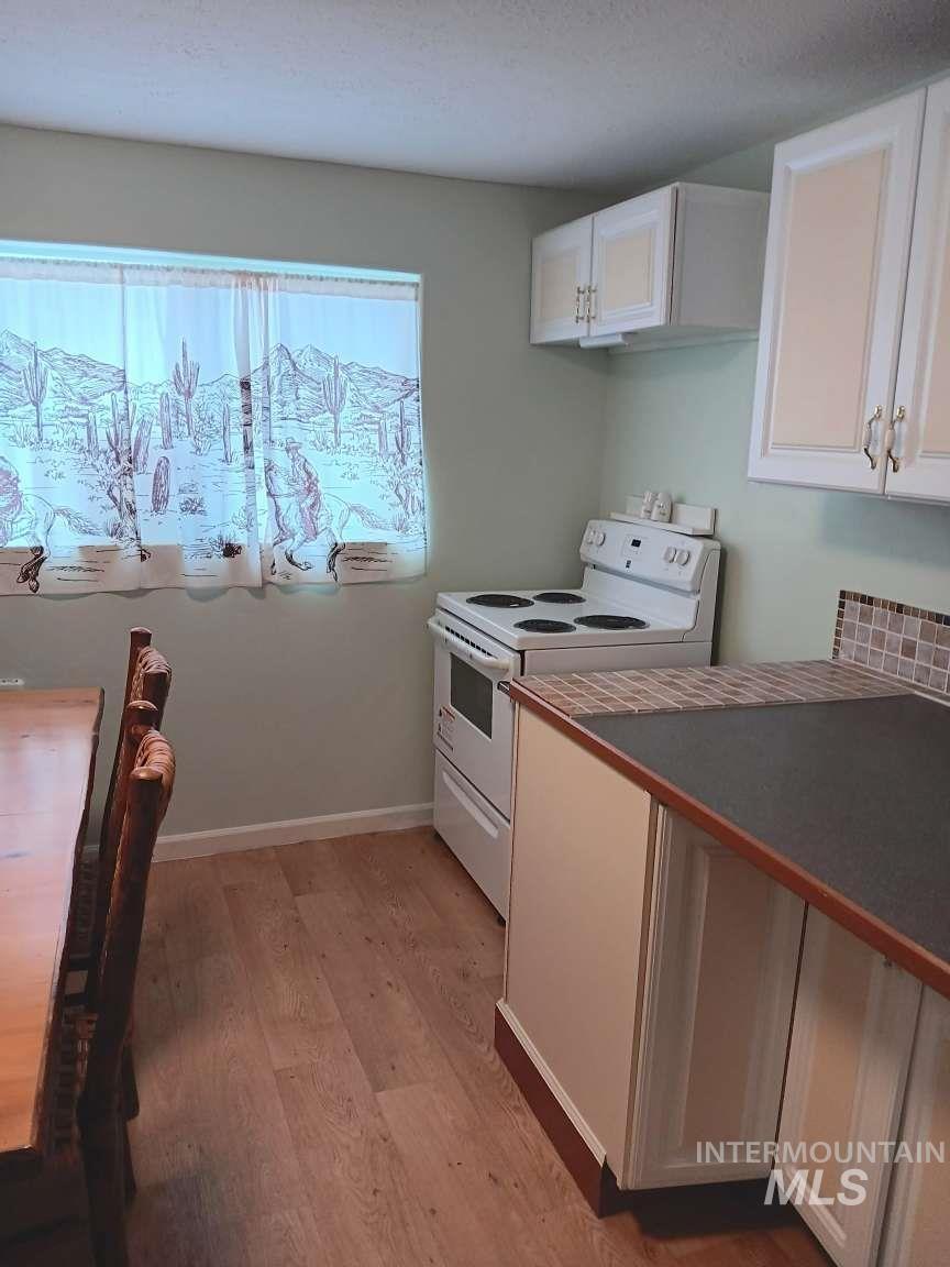 269 S State St, Hagerman, Idaho 83332, 1 Bedroom, 2 Bathrooms, Residential For Sale, Price $389,000, 98982039