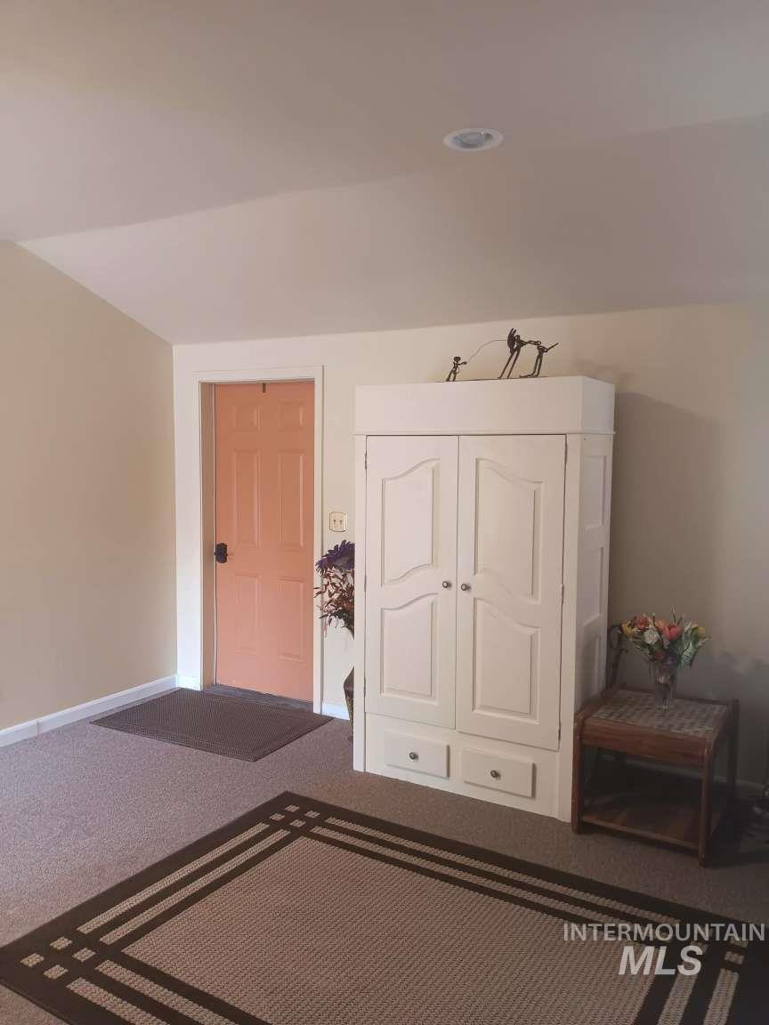 269 S State St, Hagerman, Idaho 83332, 1 Bedroom, 2 Bathrooms, Residential For Sale, Price $389,000, 98982039