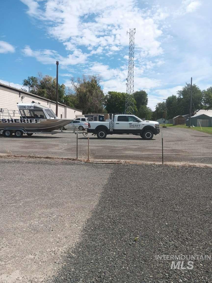 269 S State St, Hagerman, Idaho 83332, 1 Bedroom, 2 Bathrooms, Residential For Sale, Price $389,000, 98982039