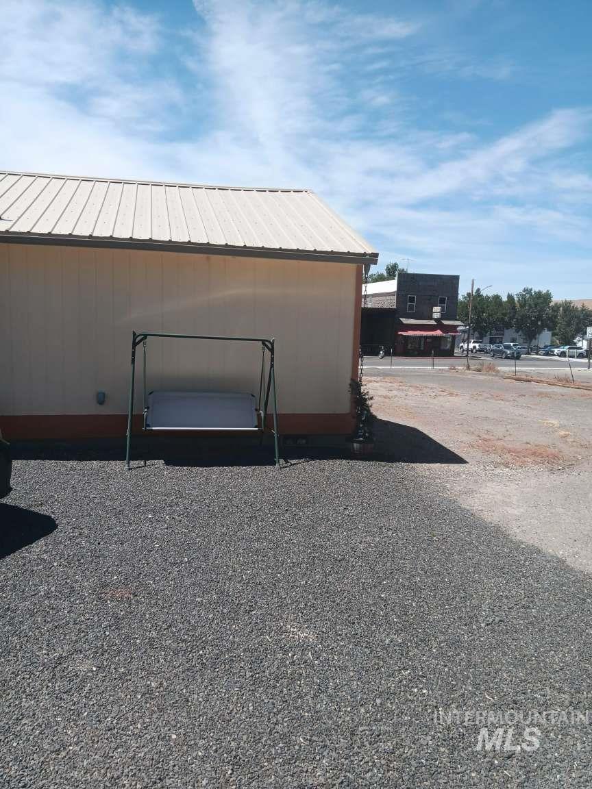 269 S State St, Hagerman, Idaho 83332, 1 Bedroom, 2 Bathrooms, Residential For Sale, Price $389,000, 98982039