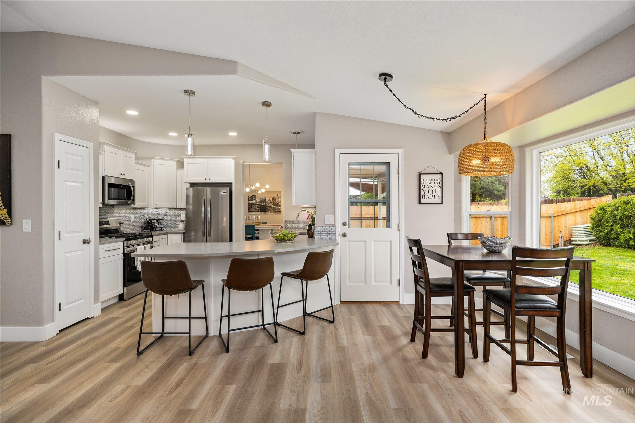 2250 N Amethyst, Meridian, Idaho 83646-0000, 3 Bedrooms, 2 Bathrooms, Residential For Sale, Price $494,000, 98982043