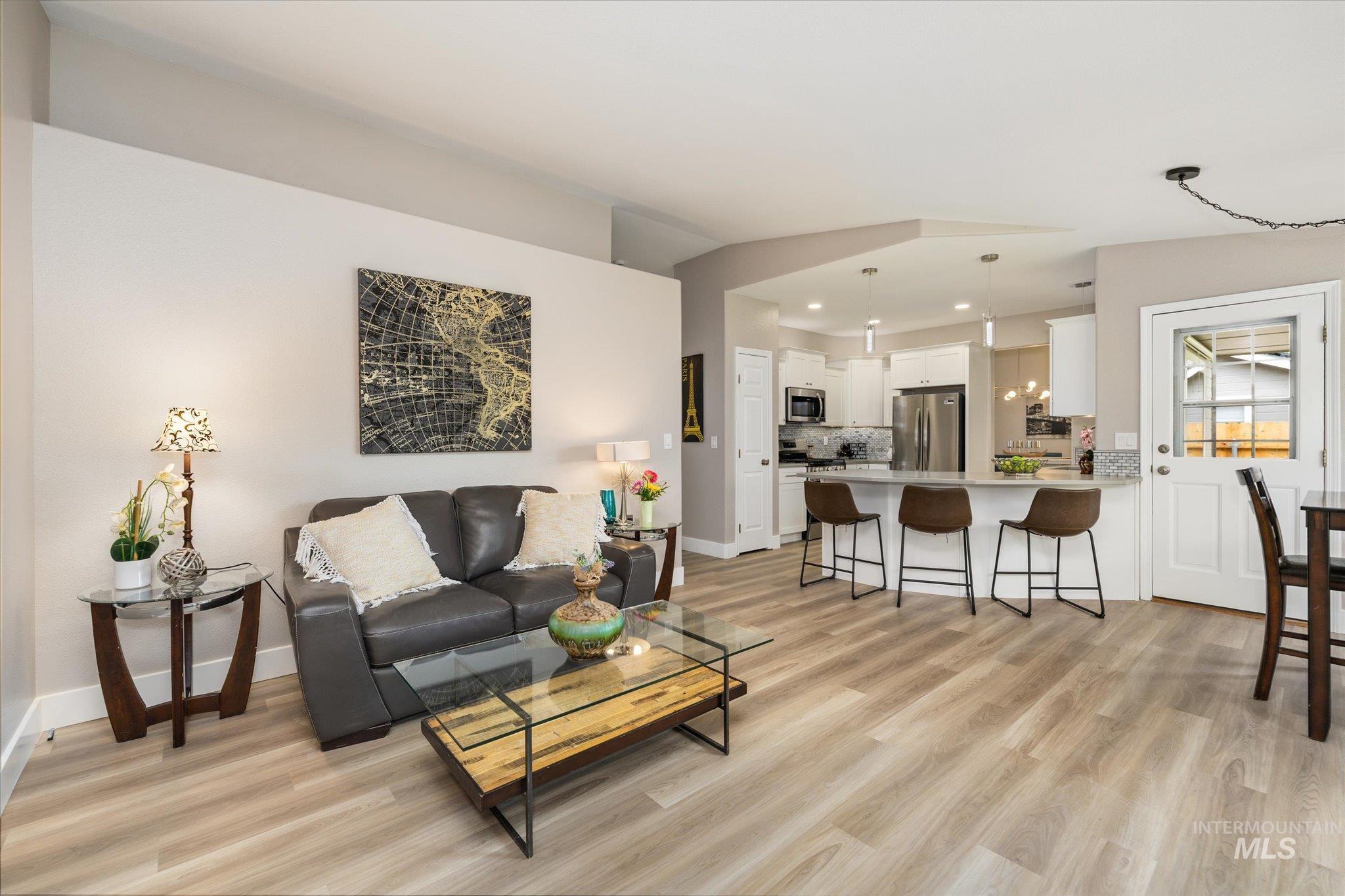 2250 N Amethyst, Meridian, Idaho 83646-0000, 3 Bedrooms, 2 Bathrooms, Residential For Sale, Price $494,000, 98982043