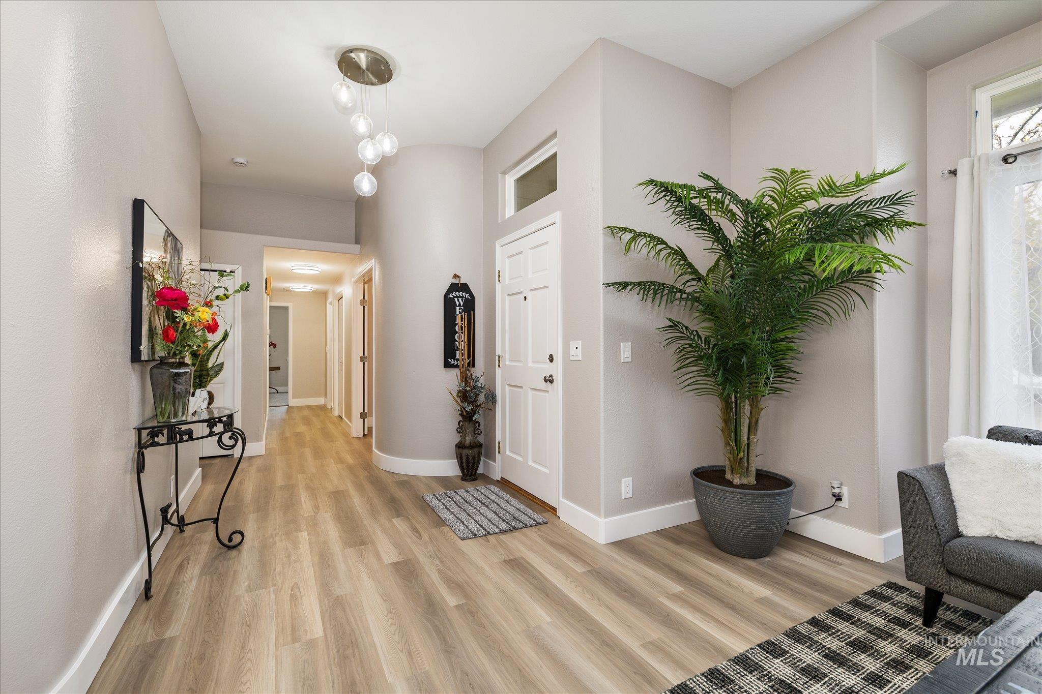 2250 N Amethyst, Meridian, Idaho 83646-0000, 3 Bedrooms, 2 Bathrooms, Residential For Sale, Price $494,000, 98982043