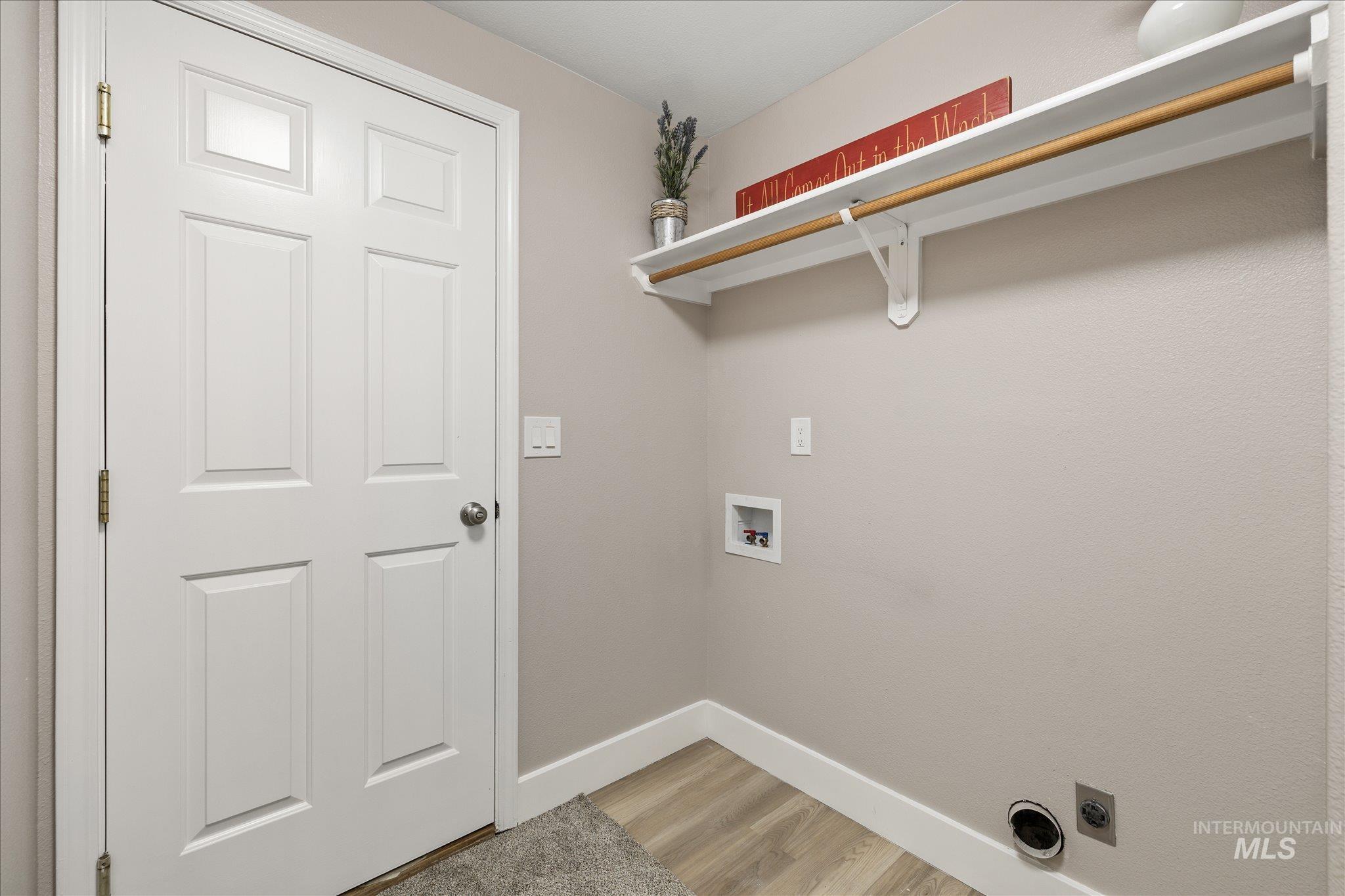 2250 N Amethyst, Meridian, Idaho 83646-0000, 3 Bedrooms, 2 Bathrooms, Residential For Sale, Price $494,000, 98982043