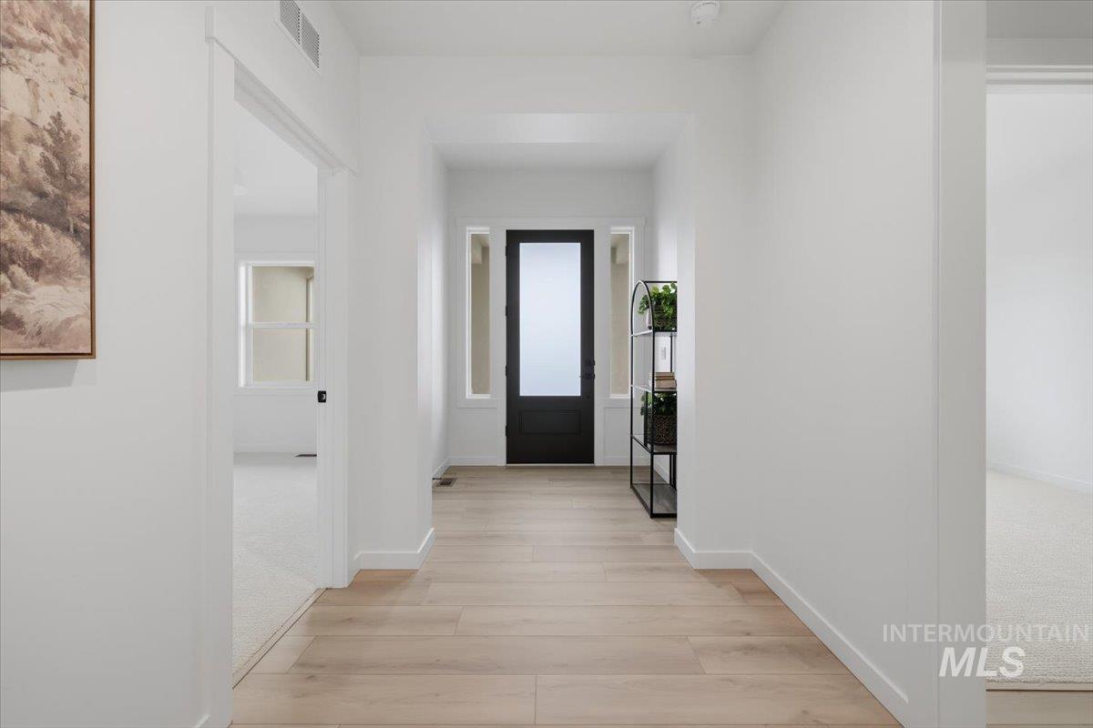 910 Whitewater Way, Emmett, Idaho 83617, 3 Bedrooms, 2.5 Bathrooms, Residential For Sale, Price $547,500, 98982048