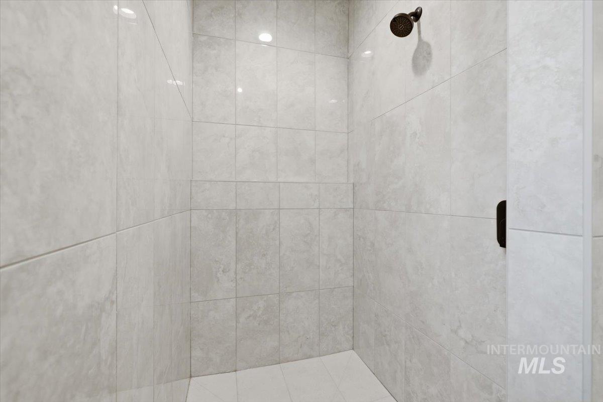 910 Whitewater Way, Emmett, Idaho 83617, 3 Bedrooms, 2.5 Bathrooms, Residential For Sale, Price $547,500, 98982048