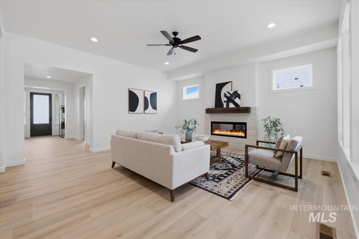 910 Whitewater Way, Emmett, Idaho 83617, 3 Bedrooms, 2.5 Bathrooms, Residential For Sale, Price $547,500, 98982048