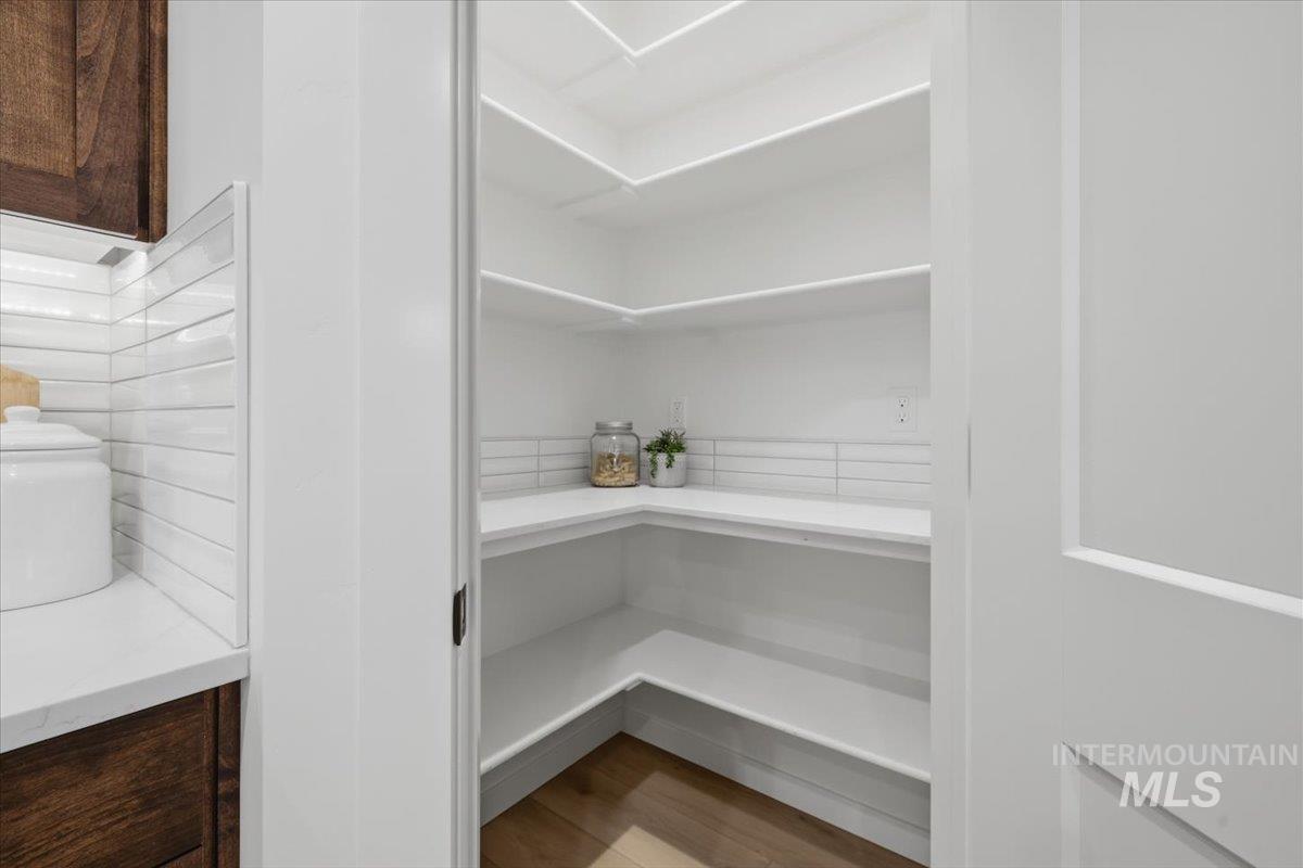 910 Whitewater Way, Emmett, Idaho 83617, 3 Bedrooms, 2.5 Bathrooms, Residential For Sale, Price $547,500, 98982048