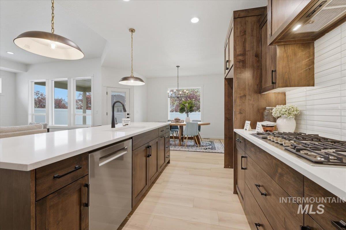 910 Whitewater Way, Emmett, Idaho 83617, 3 Bedrooms, 2.5 Bathrooms, Residential For Sale, Price $547,500, 98982048