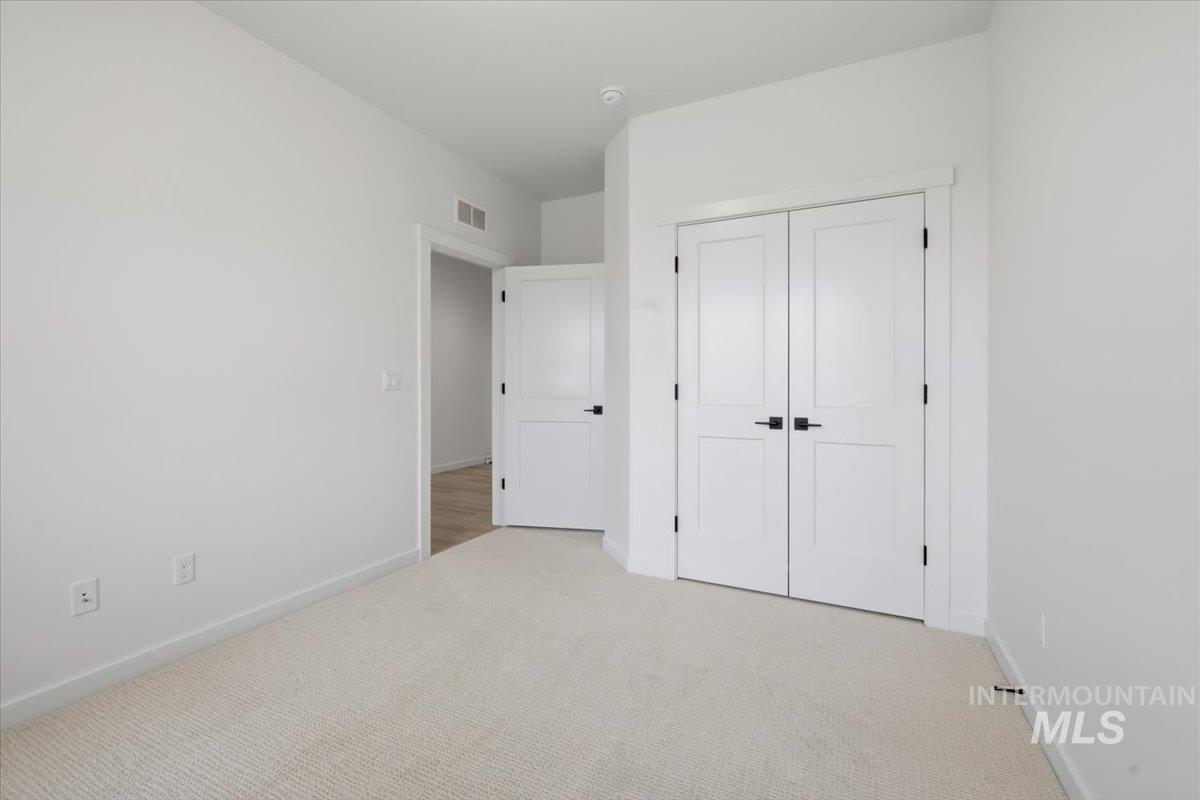 910 Whitewater Way, Emmett, Idaho 83617, 3 Bedrooms, 2.5 Bathrooms, Residential For Sale, Price $547,500, 98982048