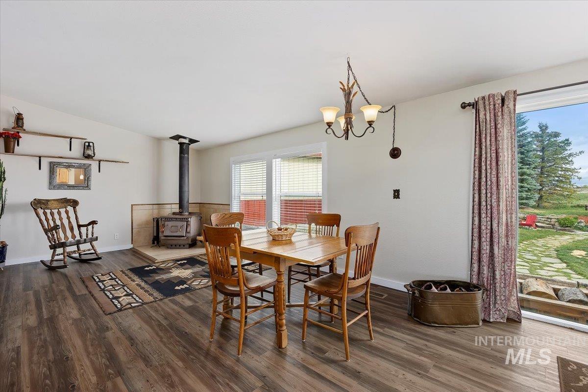 374 North 120 East, Shoshone, Idaho 83352, 3 Bedrooms, 2 Bathrooms, Residential For Sale, Price $475,000, 98982050