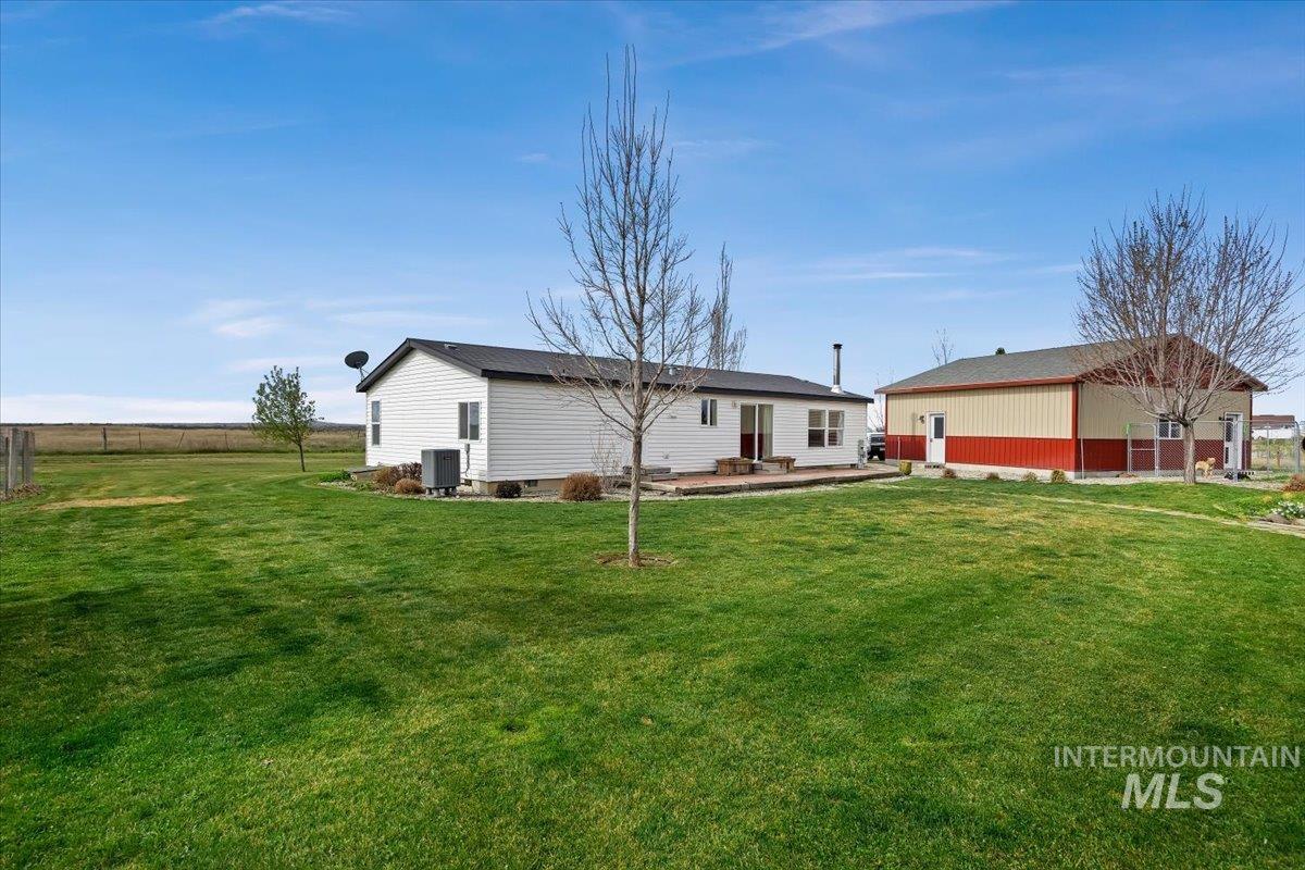 374 North 120 East, Shoshone, Idaho 83352, 3 Bedrooms, 2 Bathrooms, Residential For Sale, Price $475,000, 98982050