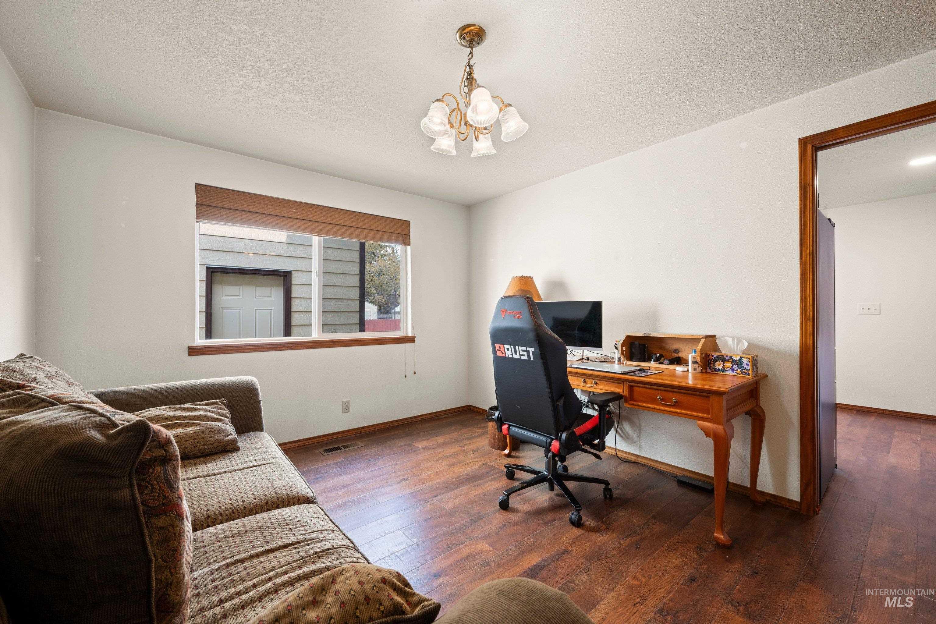 1921 N Incline Way, Meridian, Idaho 83646, 4 Bedrooms, 2.5 Bathrooms, Residential For Sale, Price $565,000, 98982051