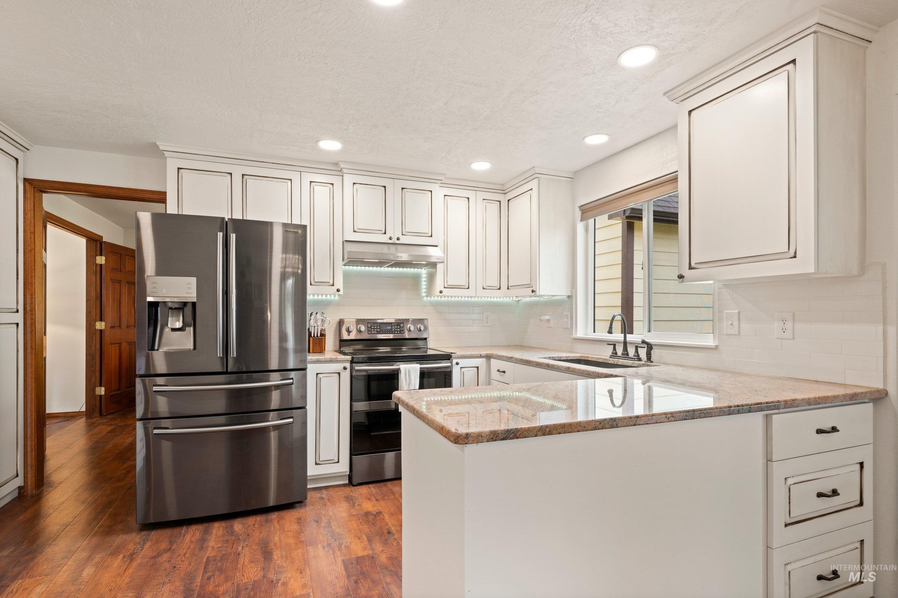 1921 N Incline Way, Meridian, Idaho 83646, 4 Bedrooms, 2.5 Bathrooms, Residential For Sale, Price $565,000, 98982051