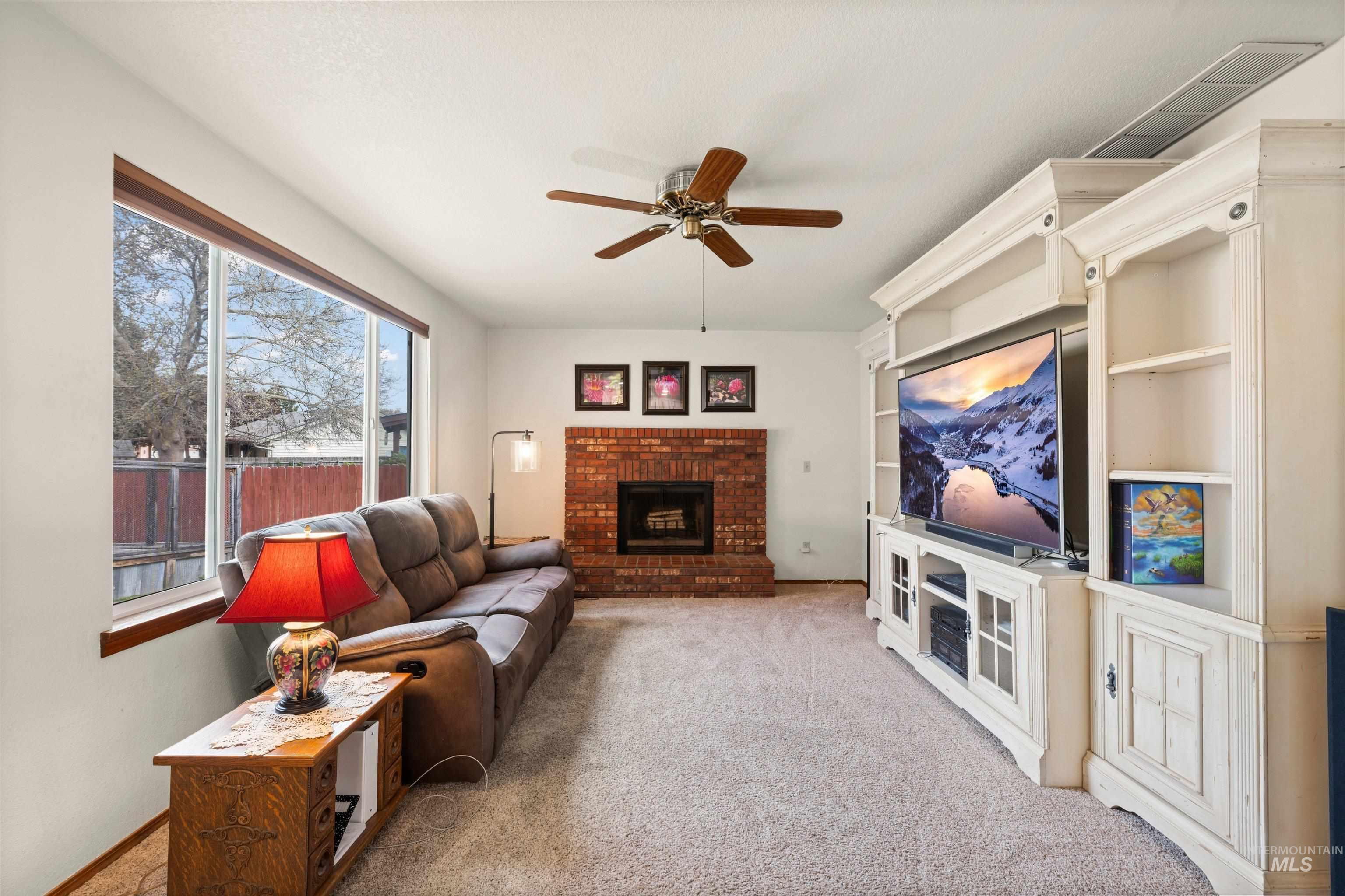 1921 N Incline Way, Meridian, Idaho 83646, 4 Bedrooms, 2.5 Bathrooms, Residential For Sale, Price $565,000, 98982051