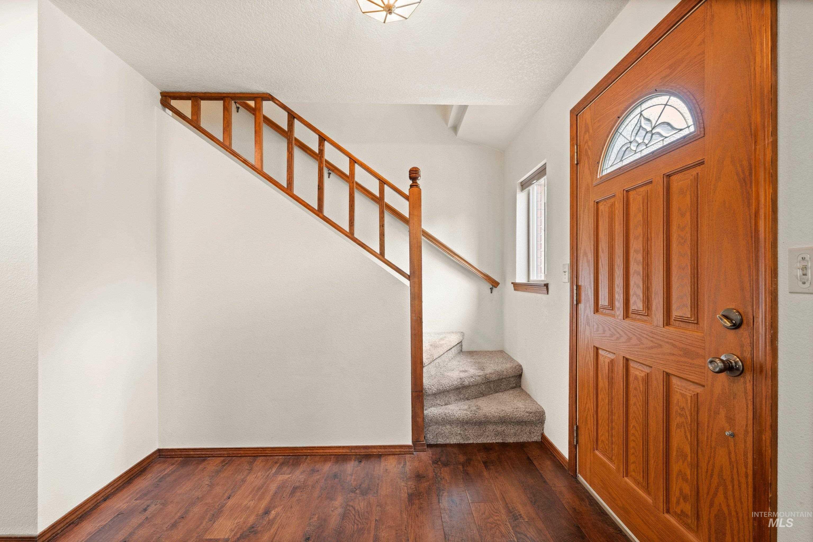 1921 N Incline Way, Meridian, Idaho 83646, 4 Bedrooms, 2.5 Bathrooms, Residential For Sale, Price $565,000, 98982051