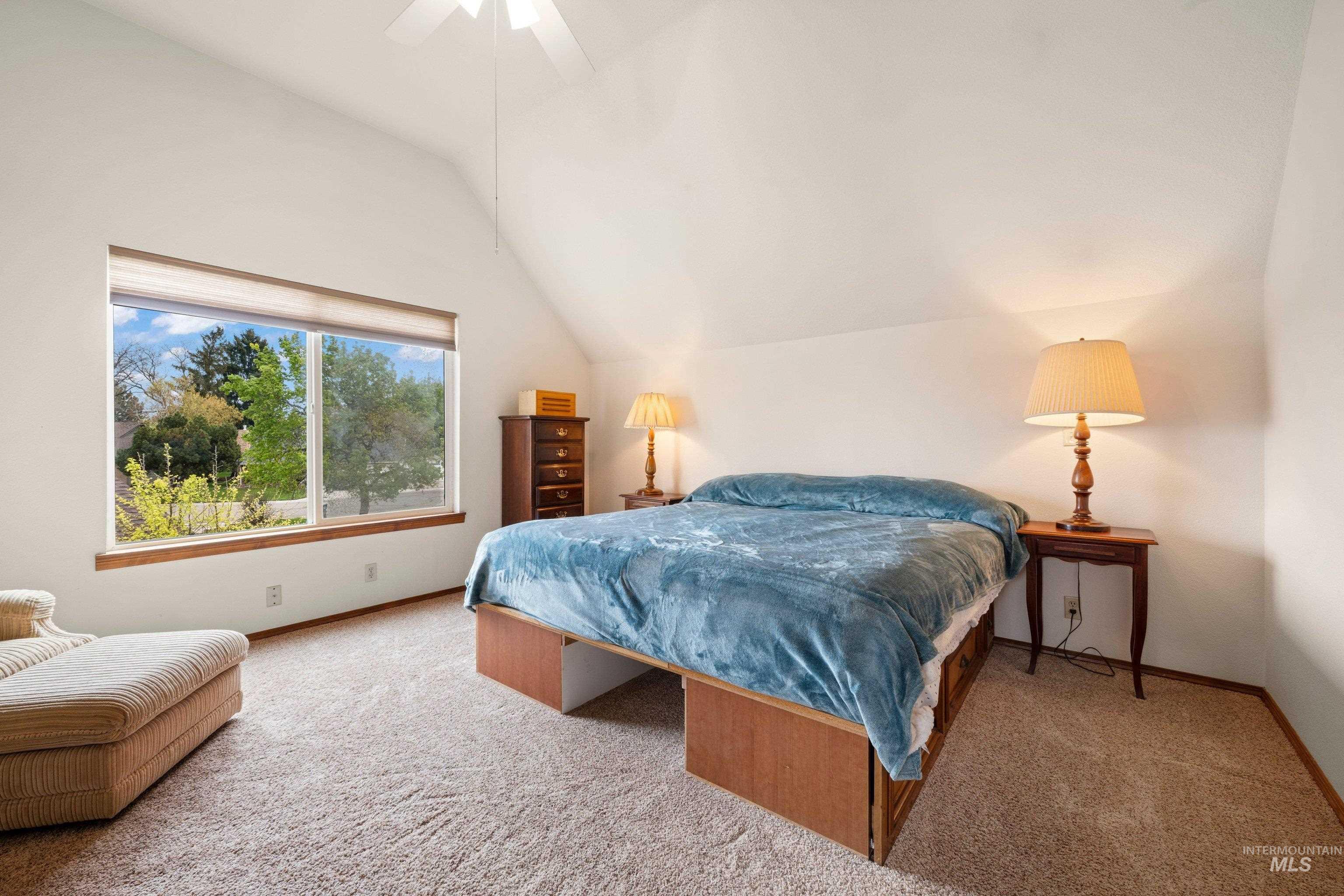 1921 N Incline Way, Meridian, Idaho 83646, 4 Bedrooms, 2.5 Bathrooms, Residential For Sale, Price $565,000, 98982051