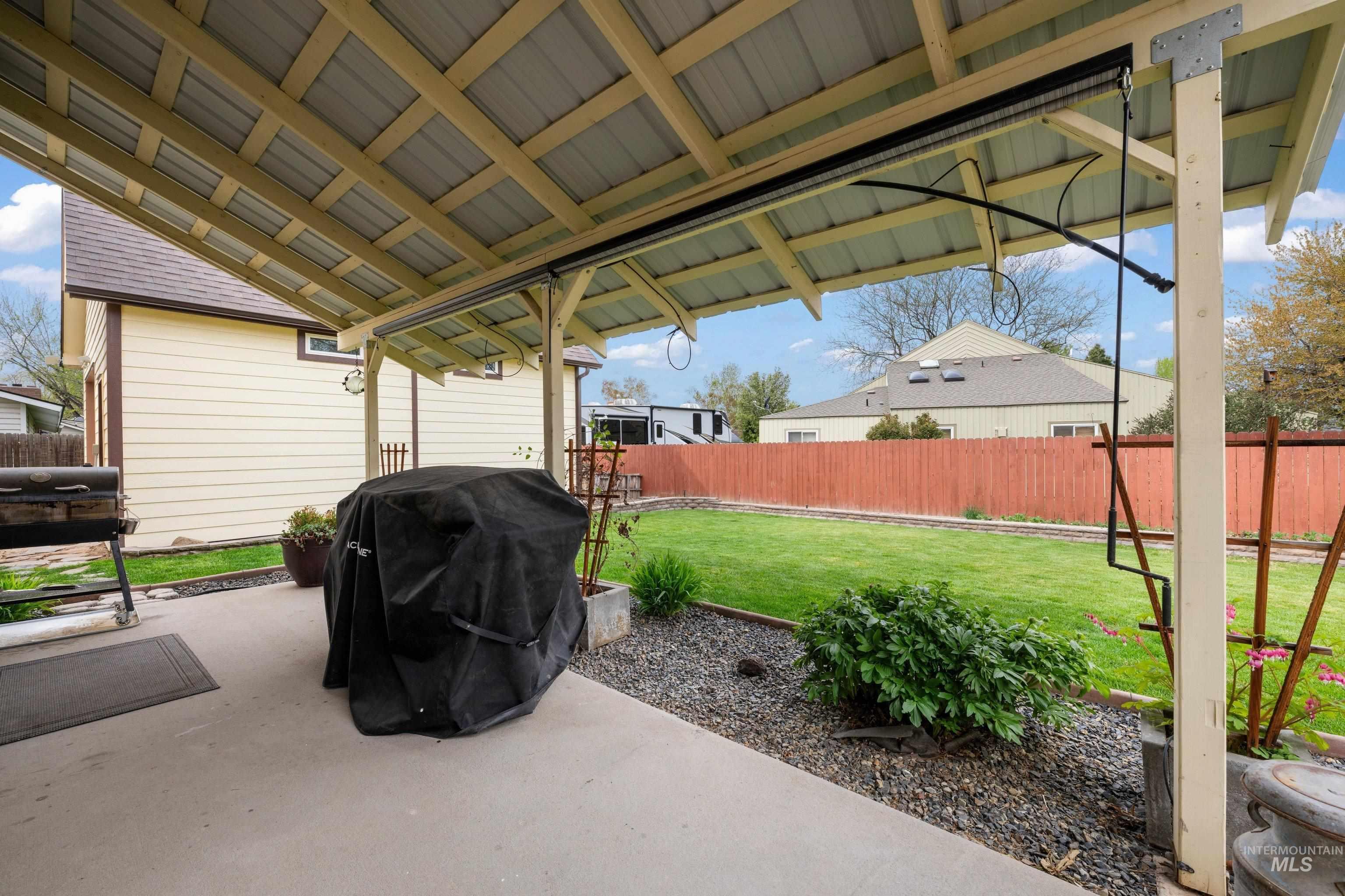 1921 N Incline Way, Meridian, Idaho 83646, 4 Bedrooms, 2.5 Bathrooms, Residential For Sale, Price $565,000, 98982051