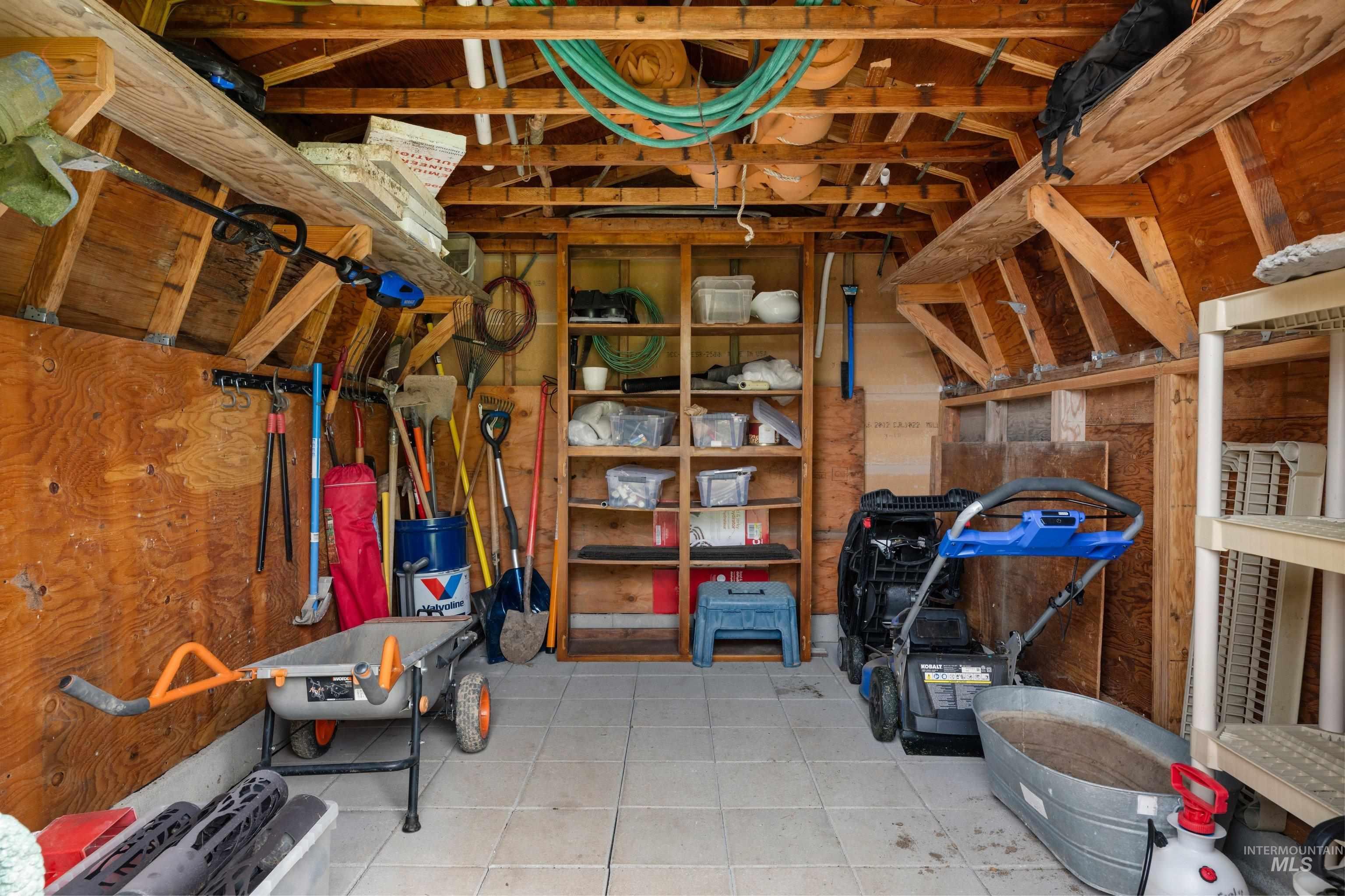 1921 N Incline Way, Meridian, Idaho 83646, 4 Bedrooms, 2.5 Bathrooms, Residential For Sale, Price $565,000, 98982051