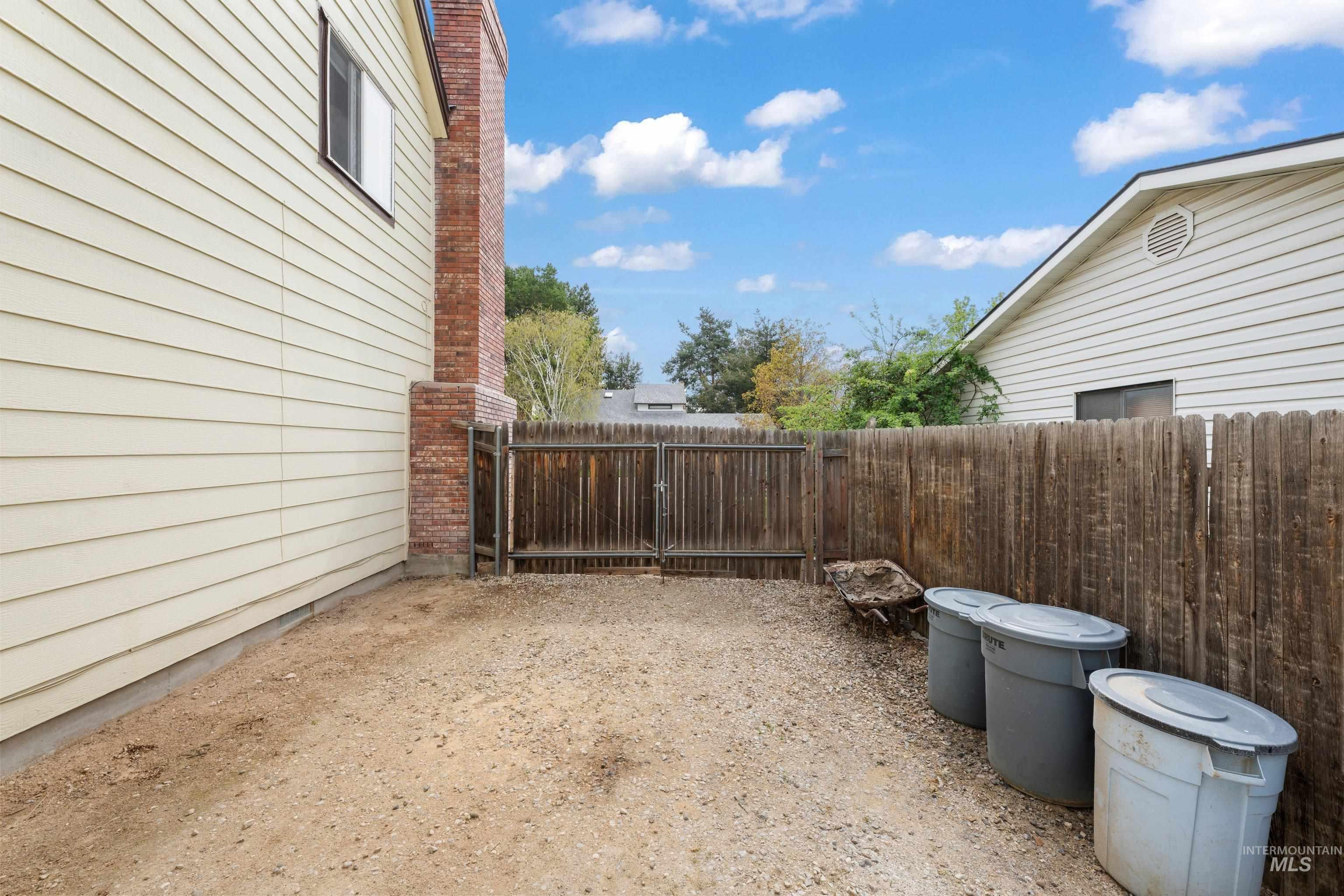 1921 N Incline Way, Meridian, Idaho 83646, 4 Bedrooms, 2.5 Bathrooms, Residential For Sale, Price $565,000, 98982051