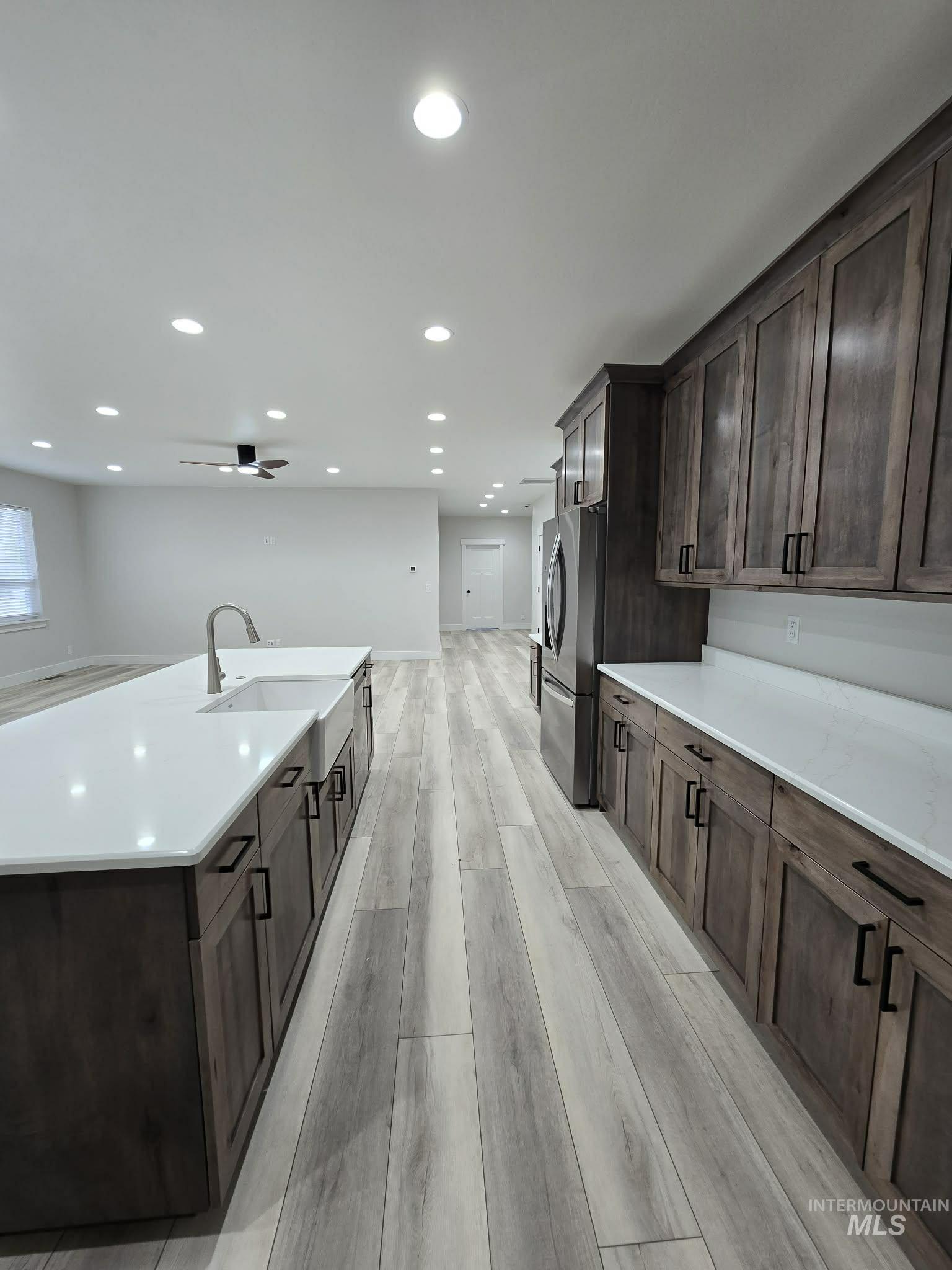 830 Salmon Dr, Heyburn, Idaho 83336, 3 Bedrooms, 2 Bathrooms, Residential For Sale, Price $419,999, 98982052