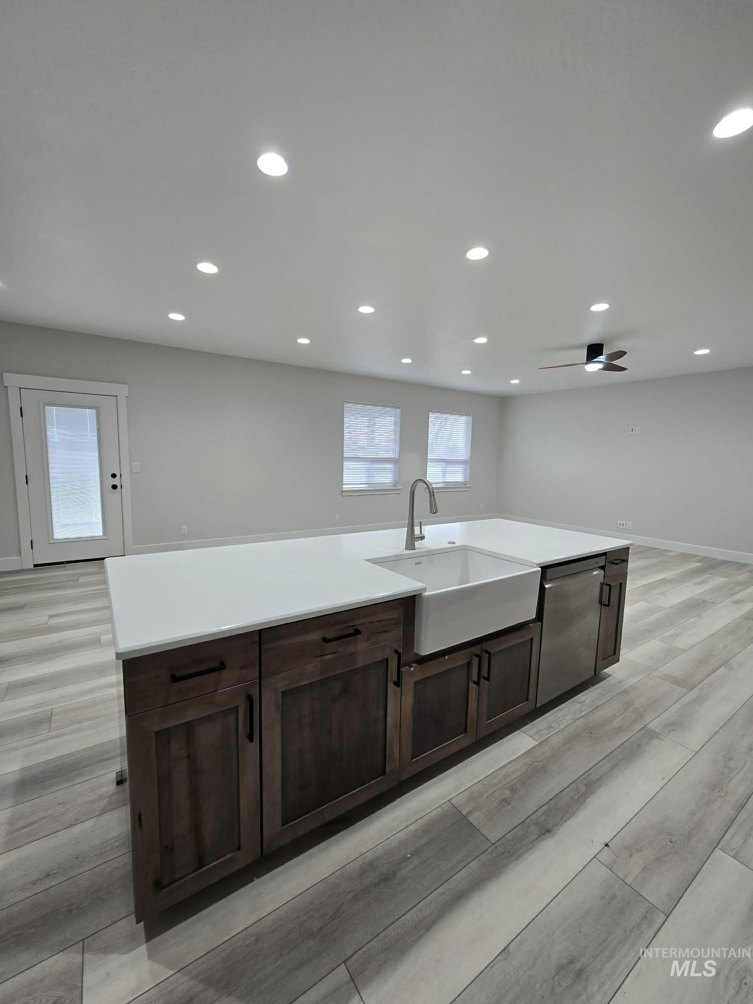 830 Salmon Dr, Heyburn, Idaho 83336, 3 Bedrooms, 2 Bathrooms, Residential For Sale, Price $419,999, 98982052