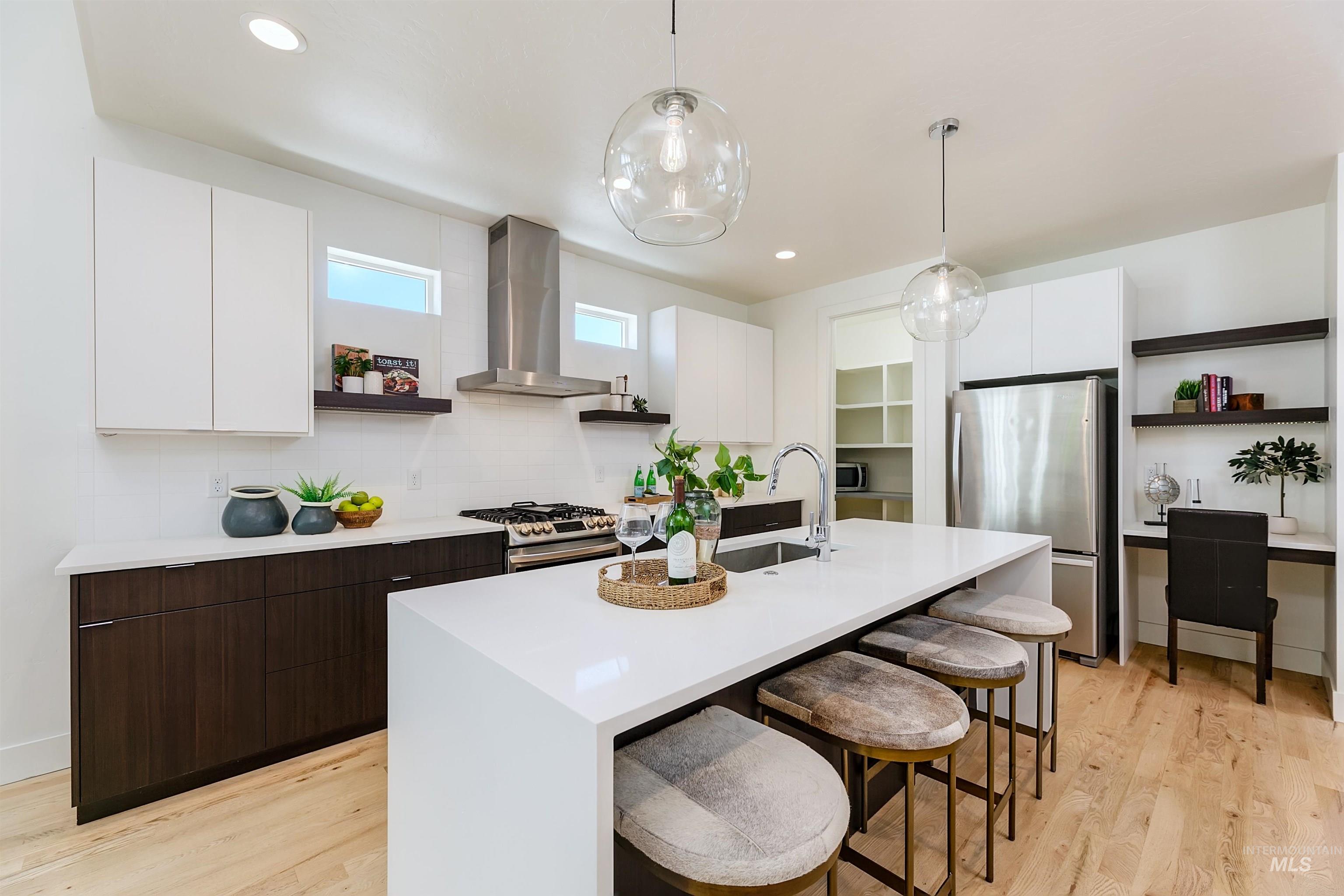 1425 E Jade Creek St, Eagle, Idaho 83616, 3 Bedrooms, 2 Bathrooms, Residential For Sale, Price $695,000, 98982053