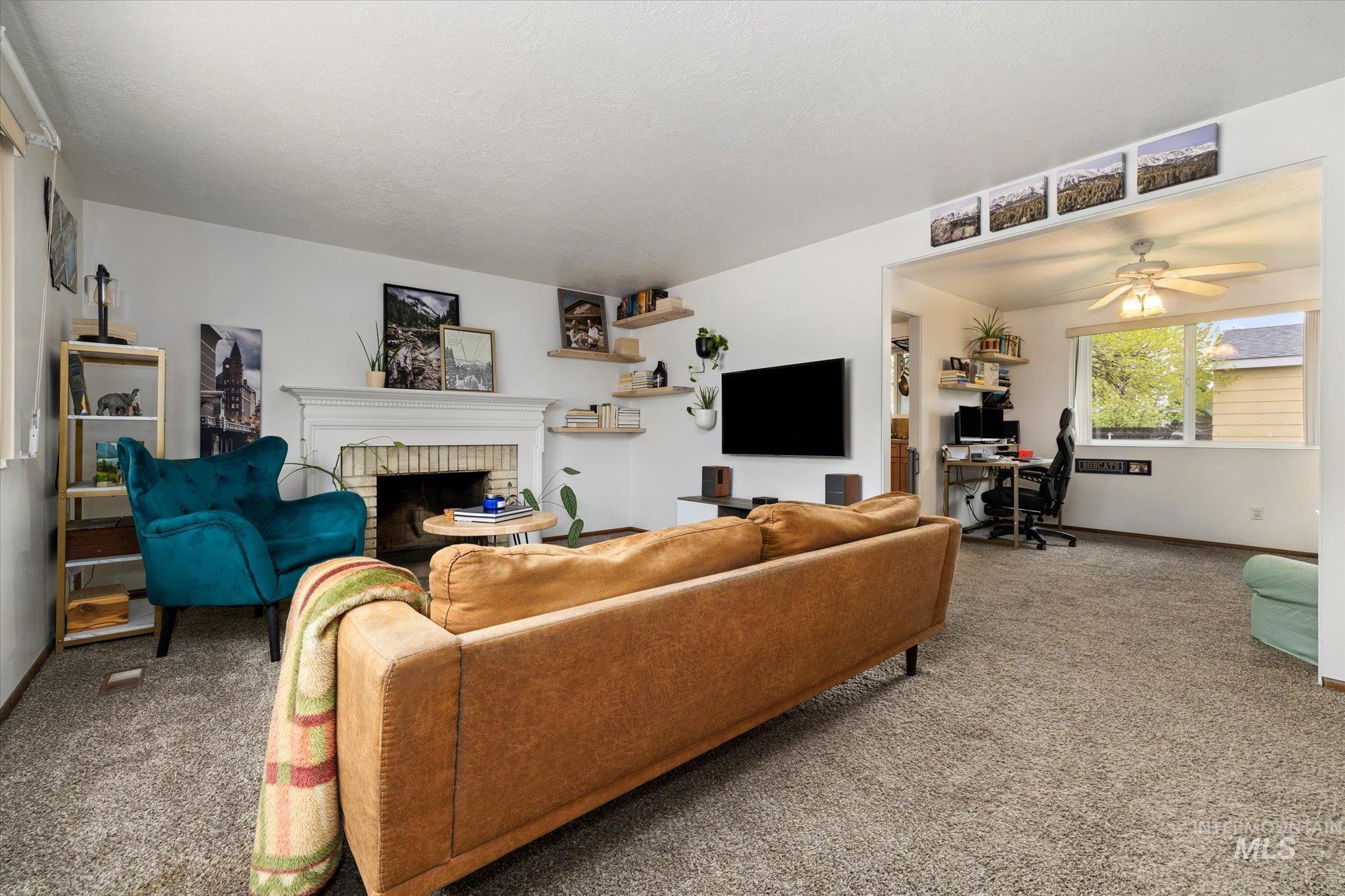 6159 S Grandjean Pl, Boise, Idaho 83709, 3 Bedrooms, 1.5 Bathrooms, Residential For Sale, Price $399,000,MLS 98982054