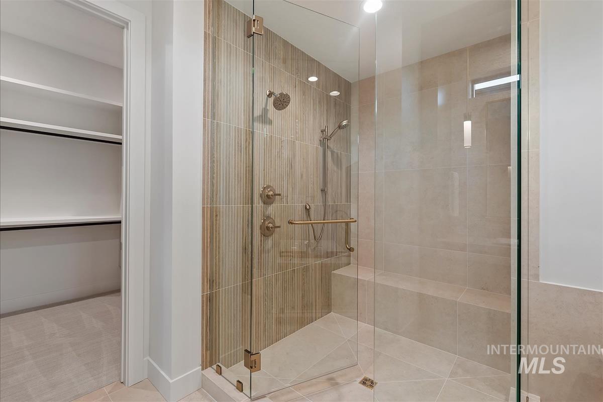 3353 N Fire Flower Ave, Star, Idaho 83669, 3 Bedrooms, 3.5 Bathrooms, Residential For Sale, Price $1,099,900, 98982057