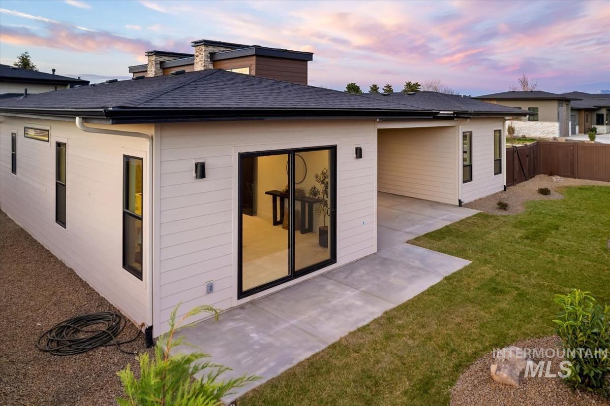 3353 N Fire Flower Ave, Star, Idaho 83669, 3 Bedrooms, 3.5 Bathrooms, Residential For Sale, Price $1,099,900, 98982057