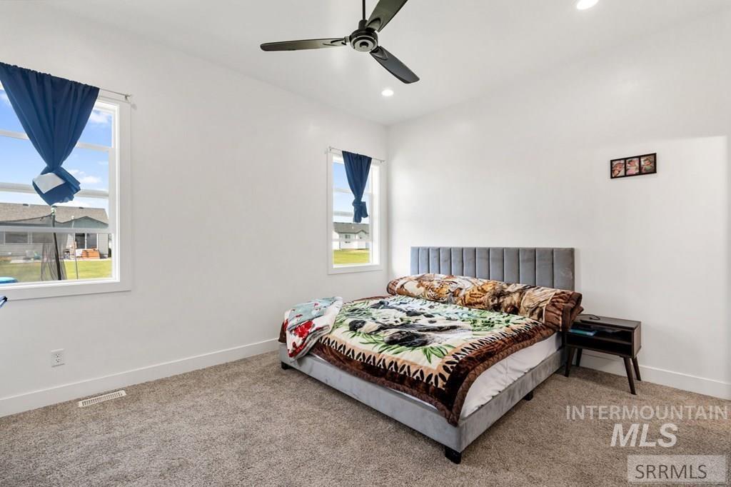 4201 N Zona Way, Idaho Falls, Idaho 83401-0000, 3 Bedrooms, 2 Bathrooms, Residential For Sale, Price $415,000, 98982062