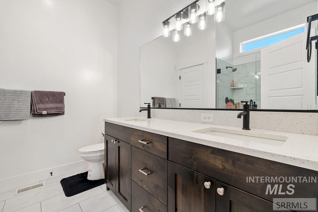 4201 N Zona Way, Idaho Falls, Idaho 83401-0000, 3 Bedrooms, 2 Bathrooms, Residential For Sale, Price $415,000, 98982062