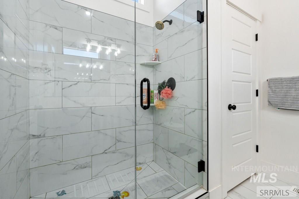 4201 N Zona Way, Idaho Falls, Idaho 83401-0000, 3 Bedrooms, 2 Bathrooms, Residential For Sale, Price $415,000, 98982062